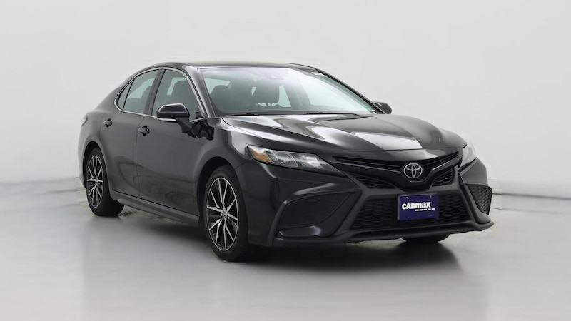 2023 Toyota Camry SE Hero Image