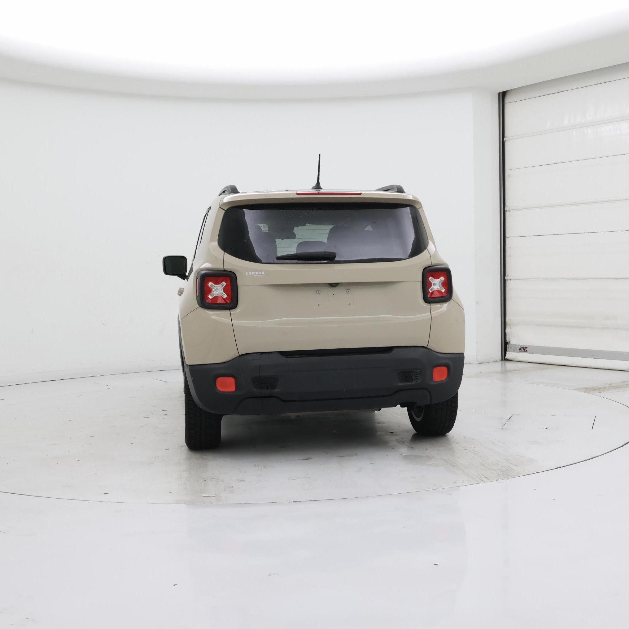 Thumbnail: 2015 Jeep Renegade - 6