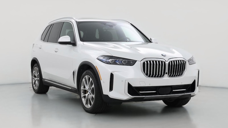 2024 BMW X5 sDrive40i Hero Image
