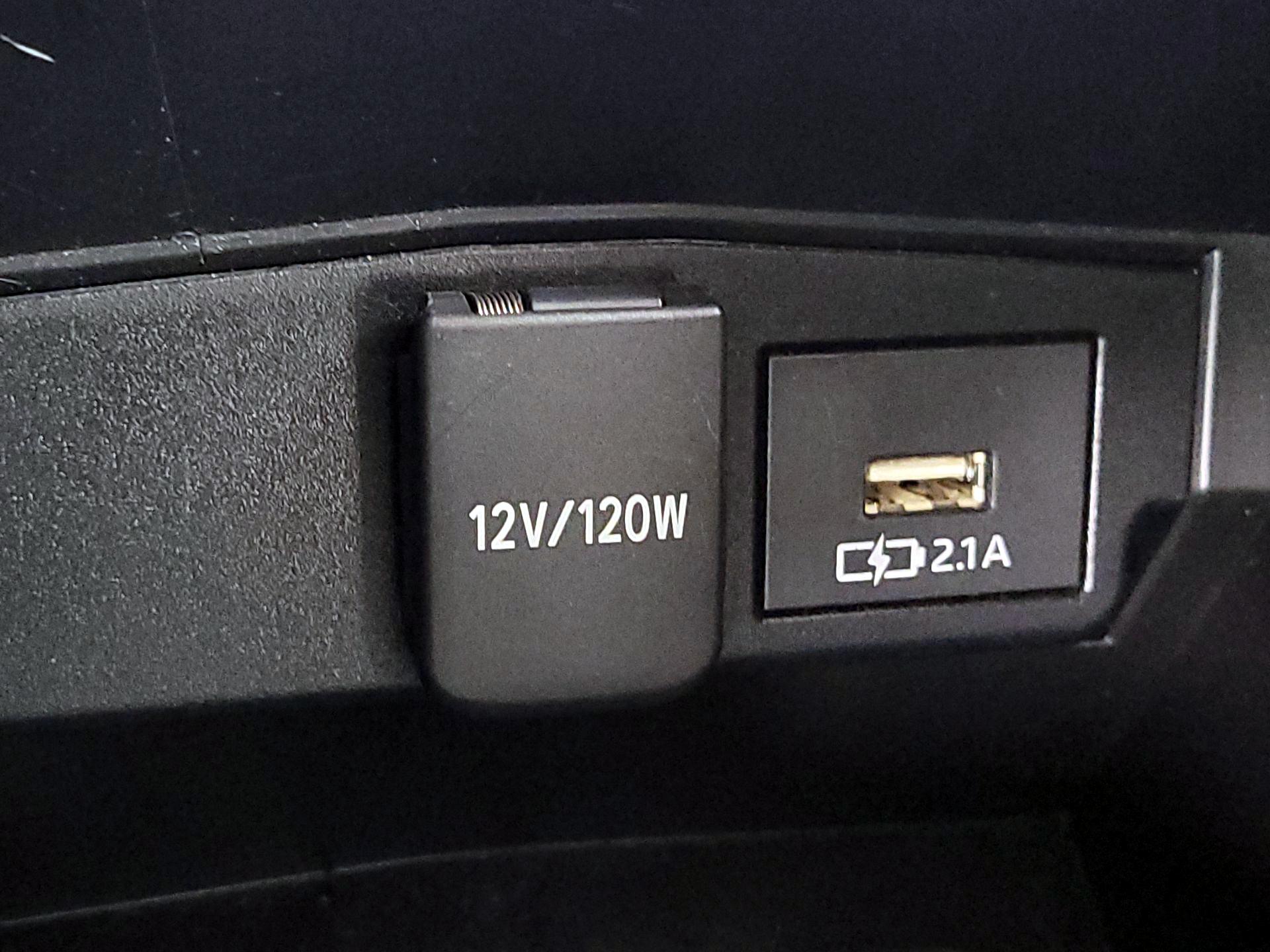 Thumbnail: 2021 Toyota Corolla - 18