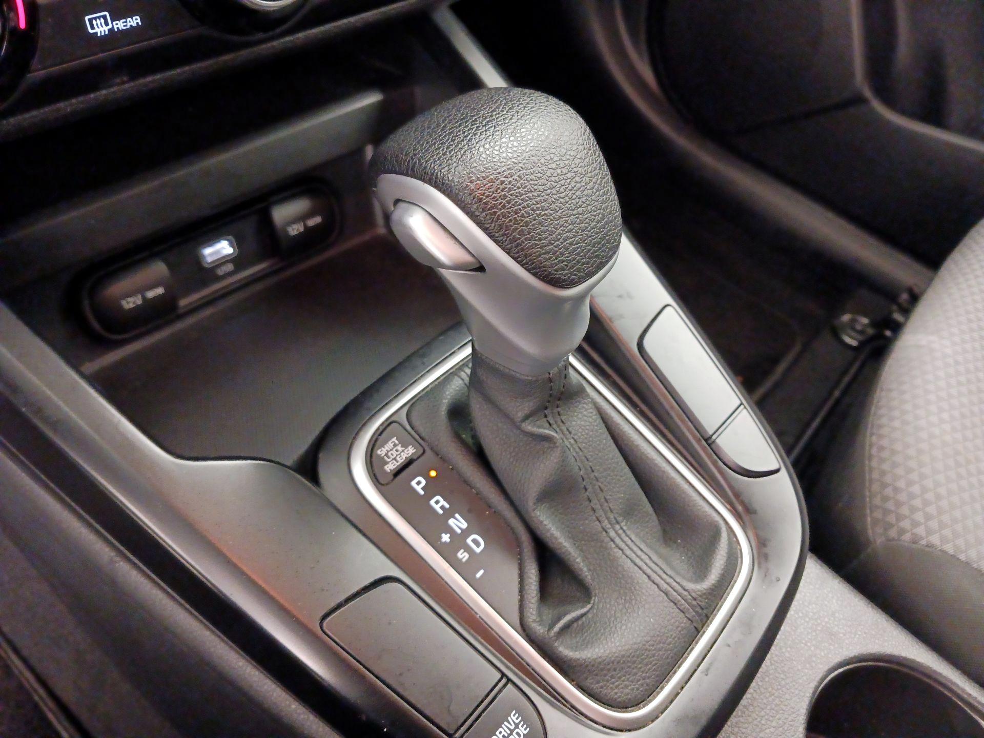 Thumbnail: 2023 Kia Soul - 17
