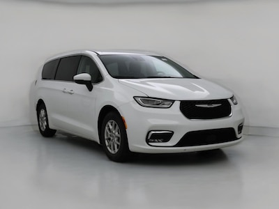 2023 Chrysler Pacifica Touring L -
                  Lithia Springs, GA