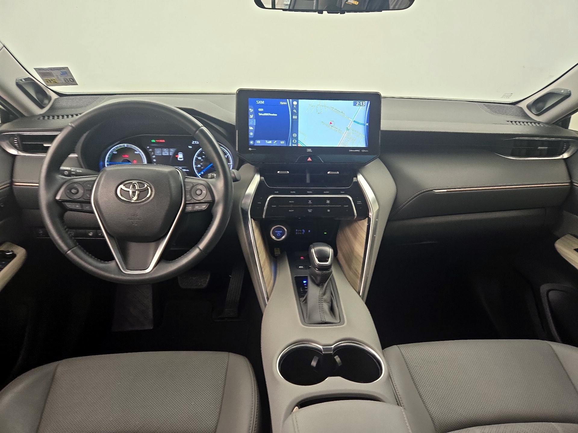 Thumbnail: 2021 Toyota Venza - 9