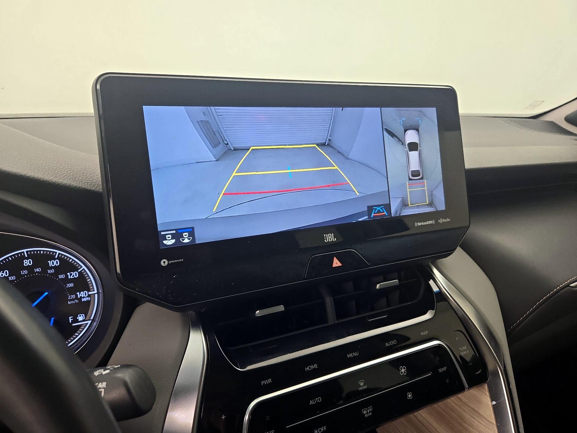 Thumbnail: 2021 Toyota Venza - 15