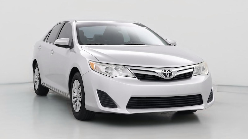 2014 Toyota Camry LE Hero Image