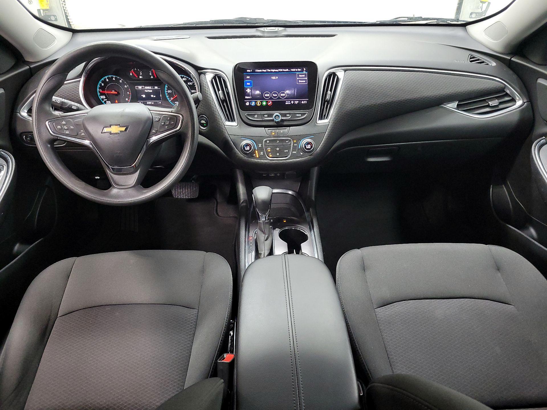 Thumbnail: 2021 Chevrolet Malibu - 9
