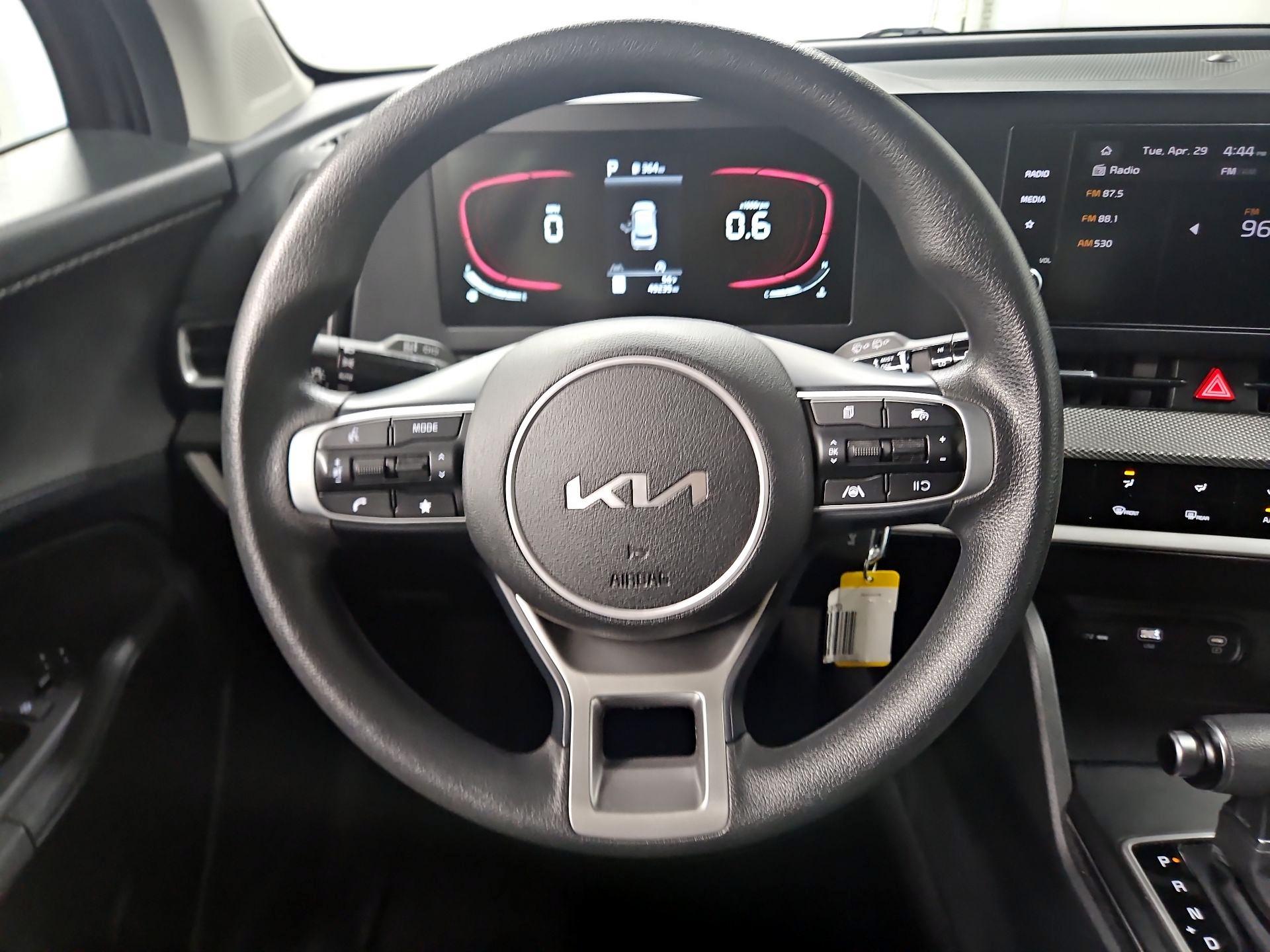 Thumbnail: 2023 Kia Sportage - 10