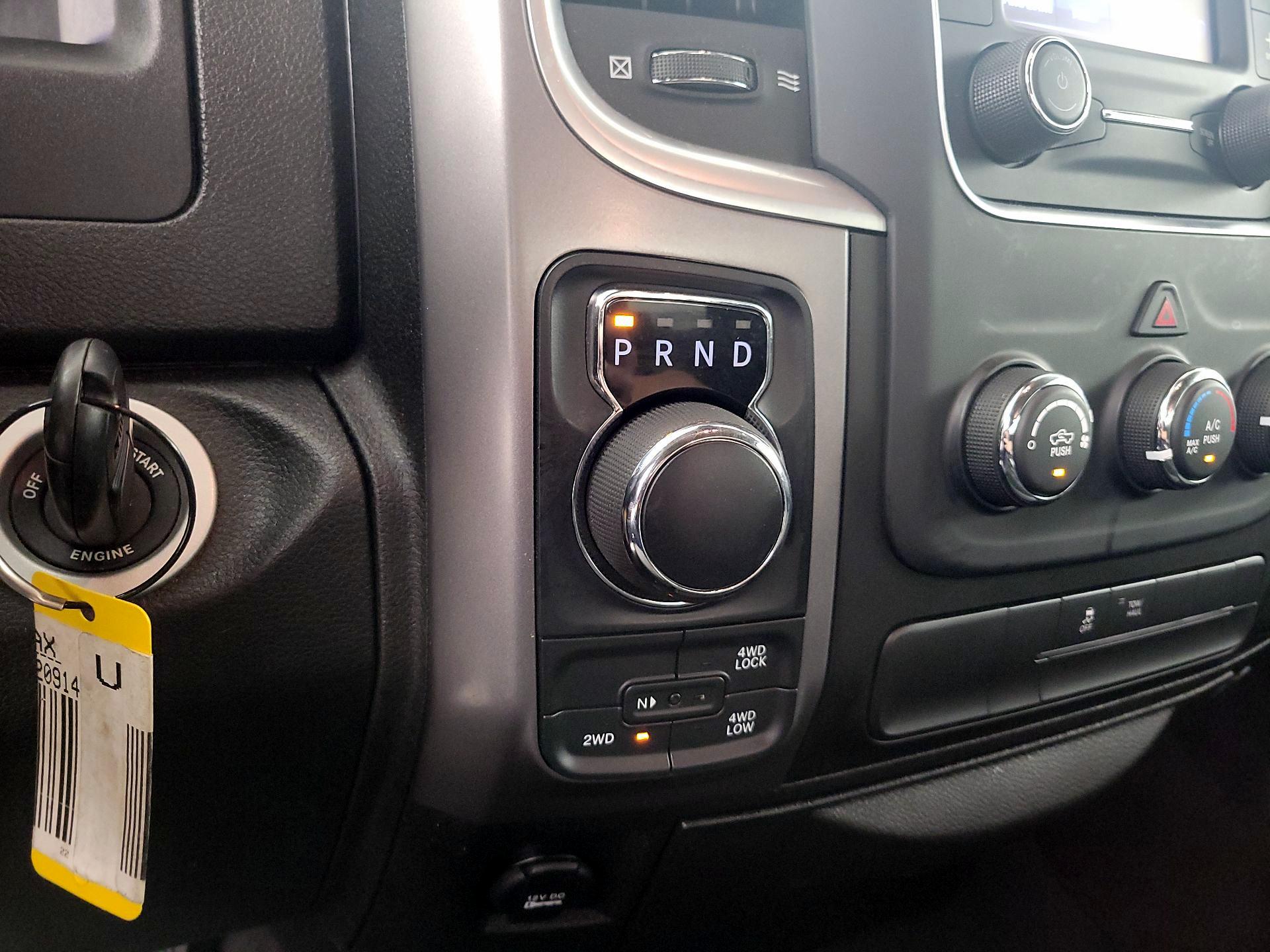 Thumbnail: 2022 RAM 1500 Classic - 17