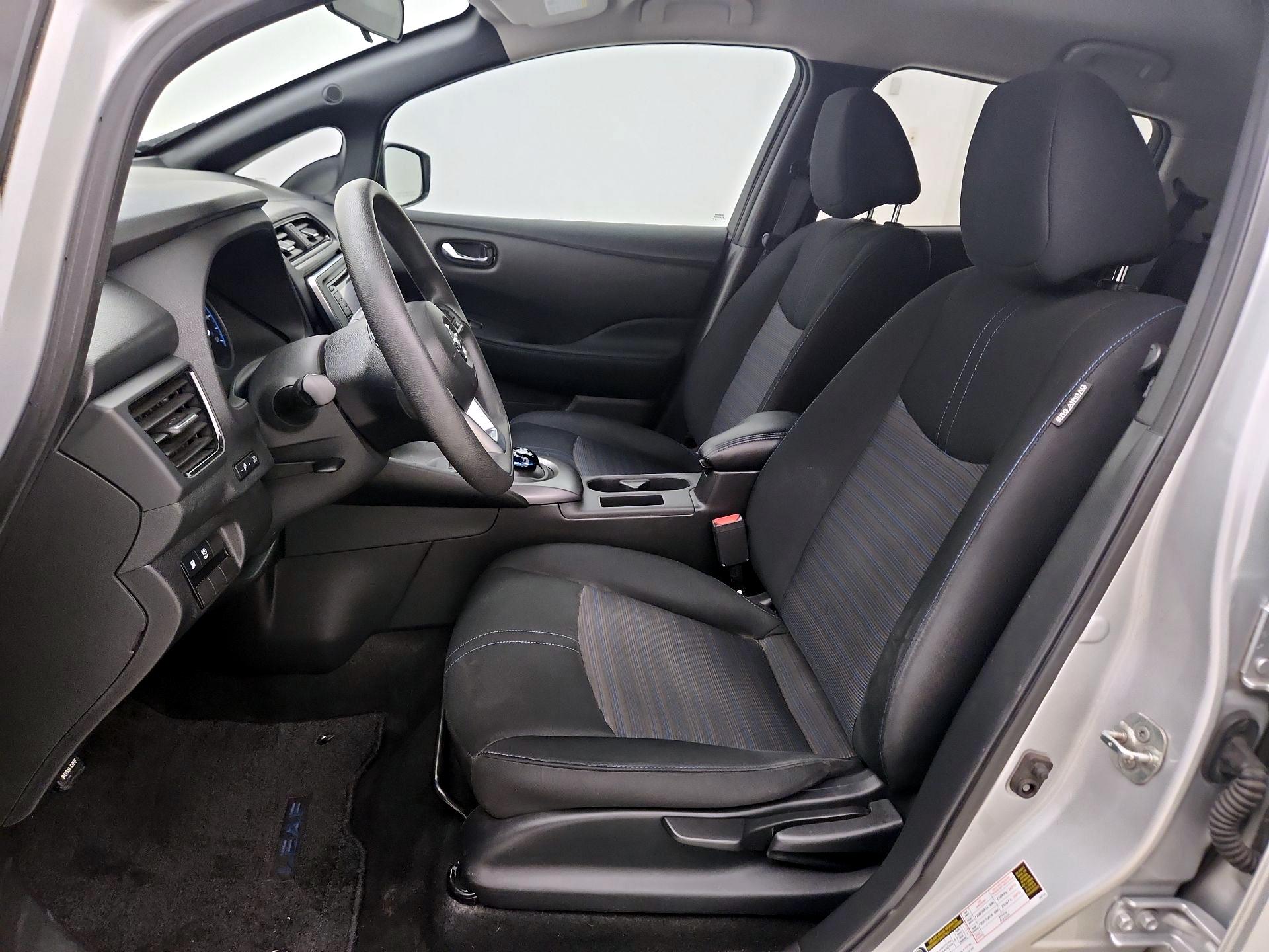 Thumbnail: 2018 Nissan Leaf - 11