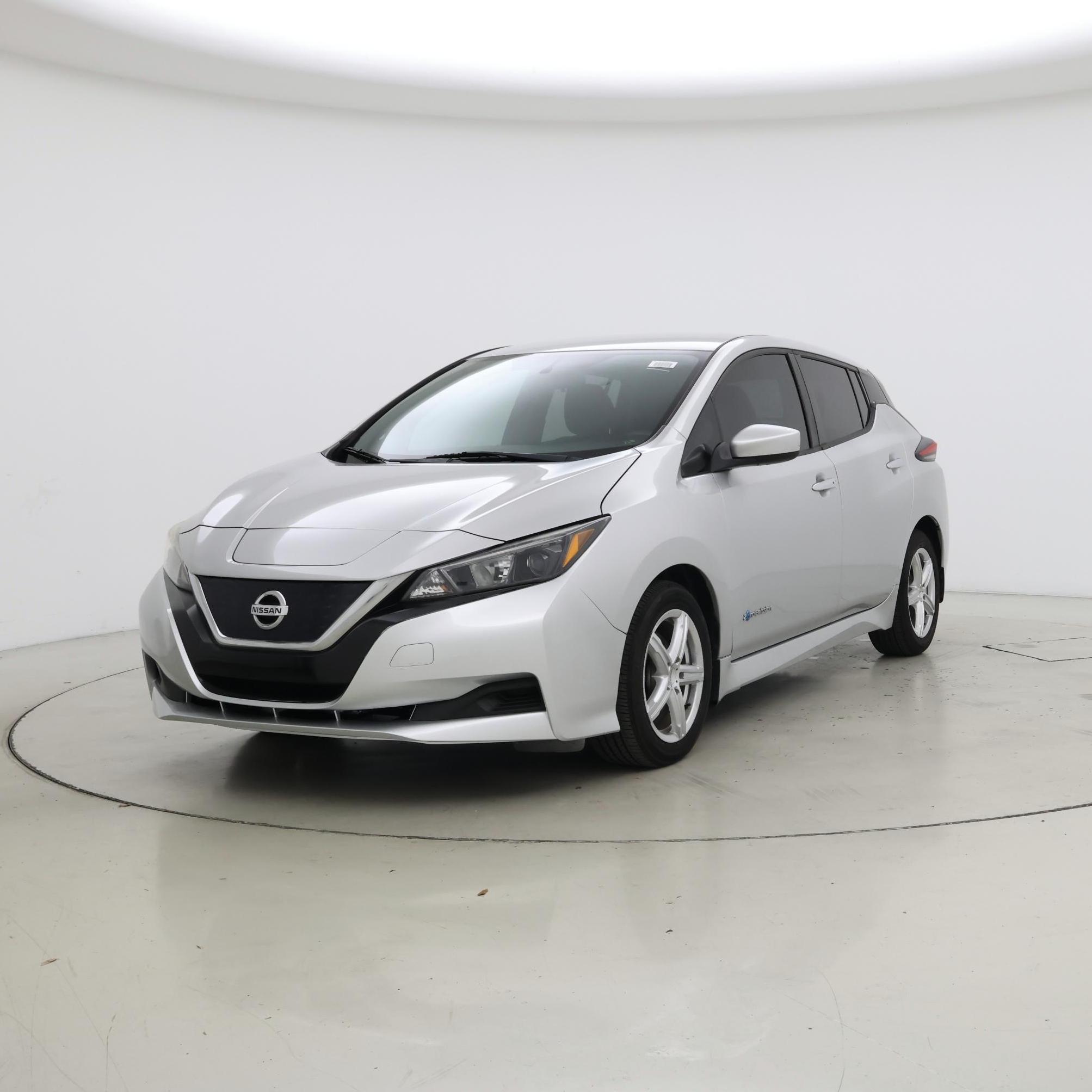 Thumbnail: 2018 Nissan Leaf - 4