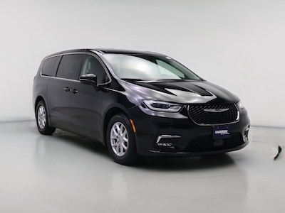 2023 Chrysler Pacifica Touring L -
                Orlando, FL