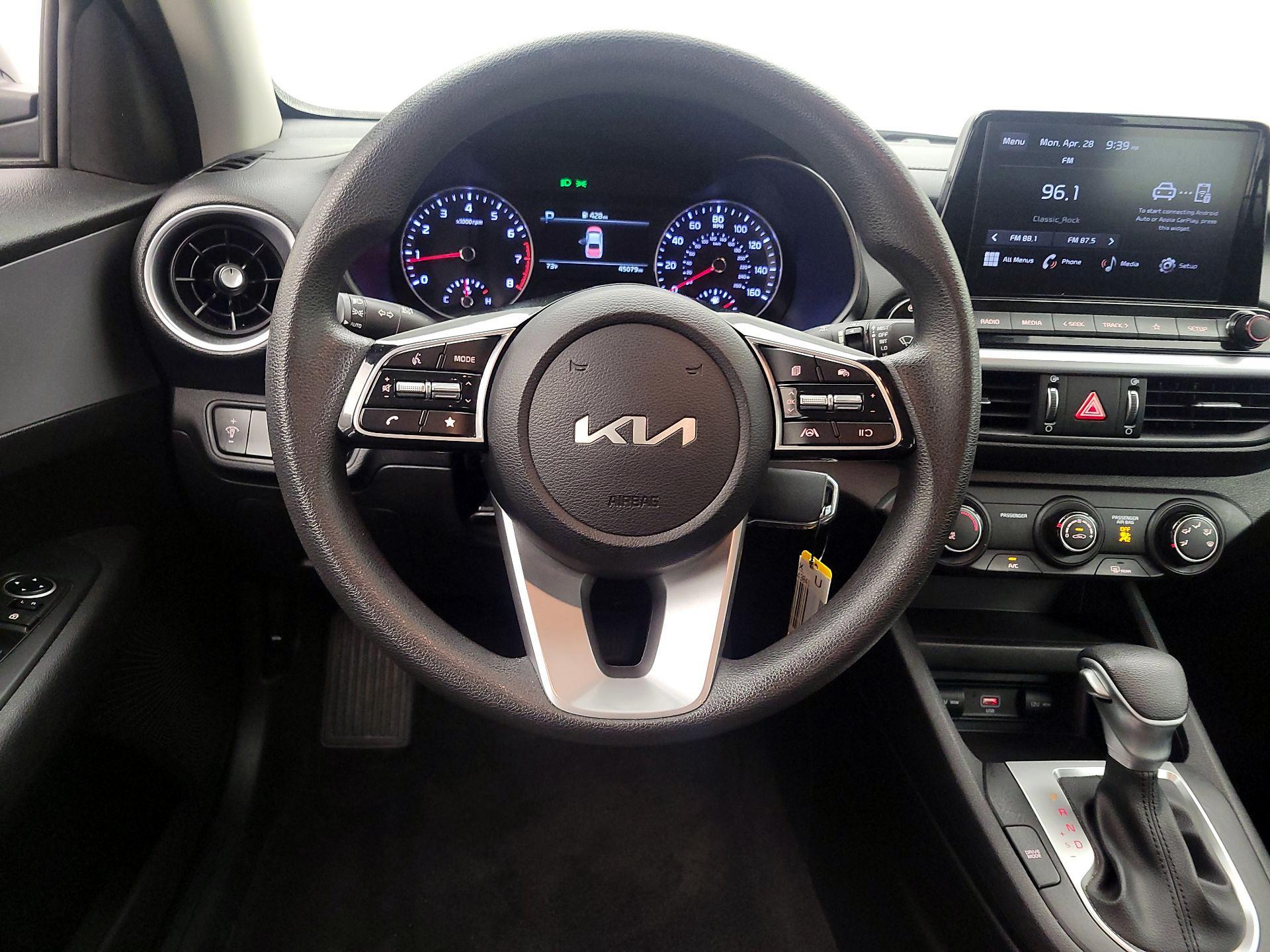 Thumbnail: 2023 Kia Forte - 10