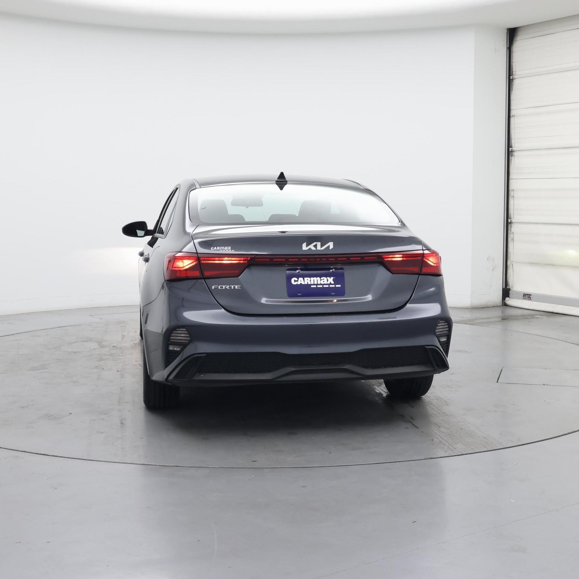 Thumbnail: 2023 Kia Forte - 6