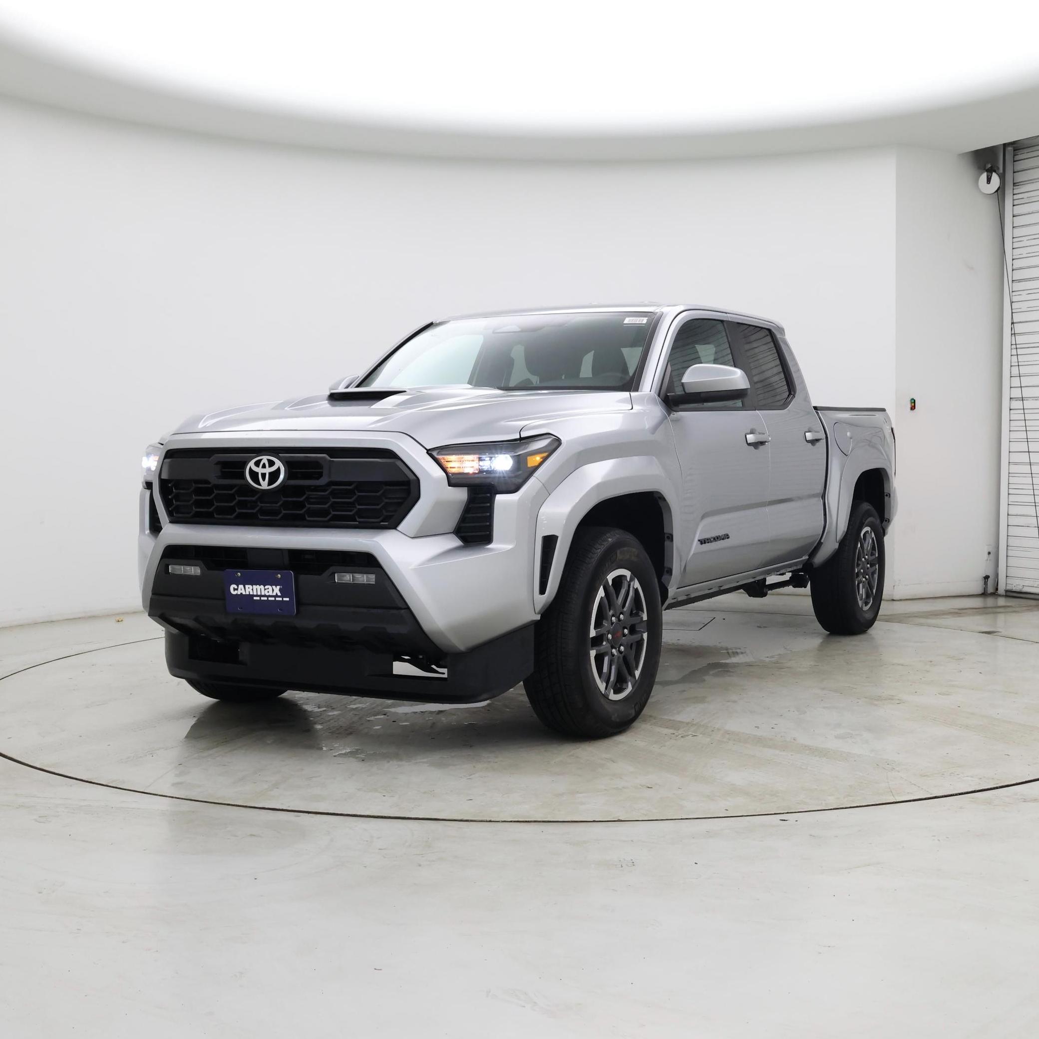 Thumbnail: 2024 Toyota Tacoma - 4