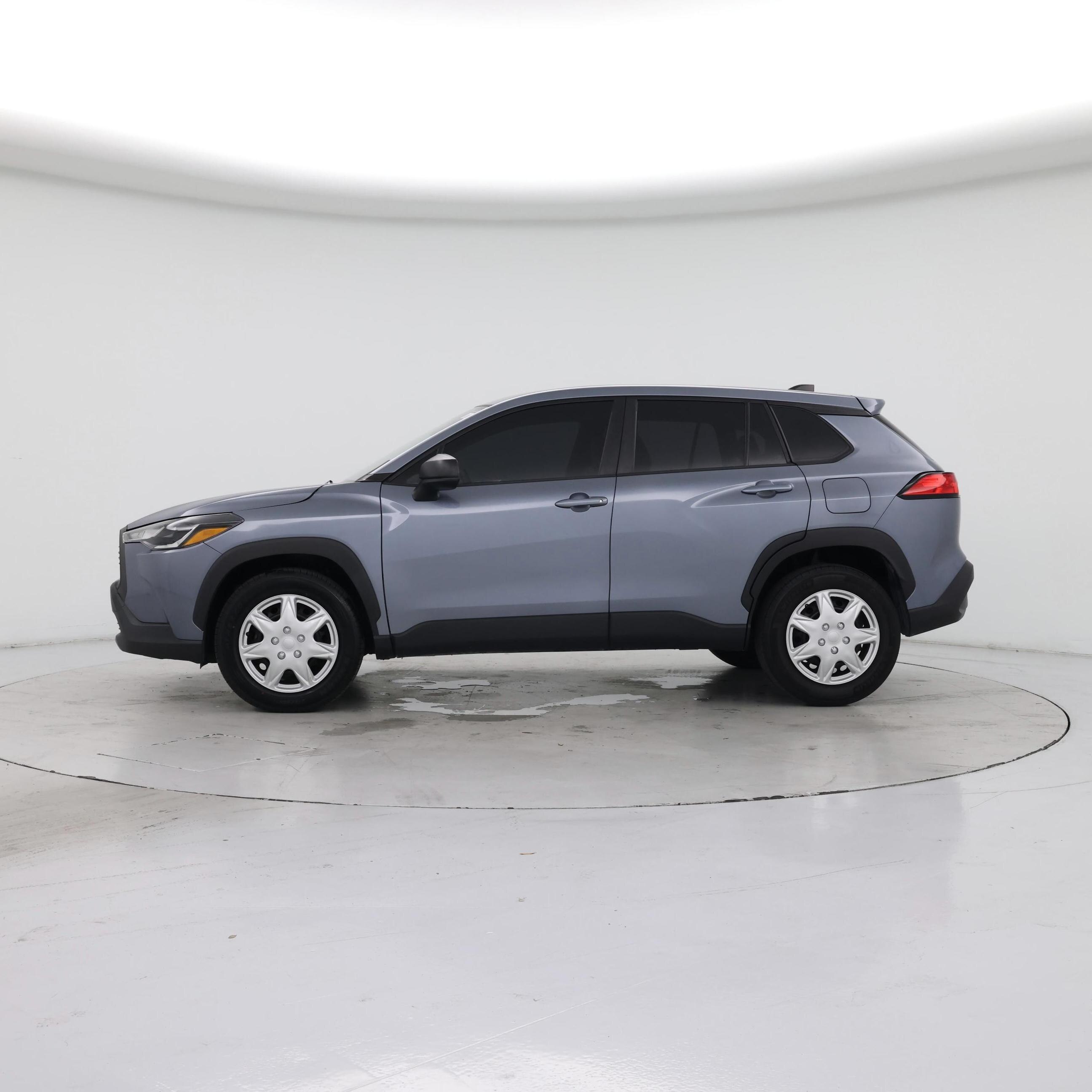 Thumbnail: 2022 Toyota Corolla Cross - 3