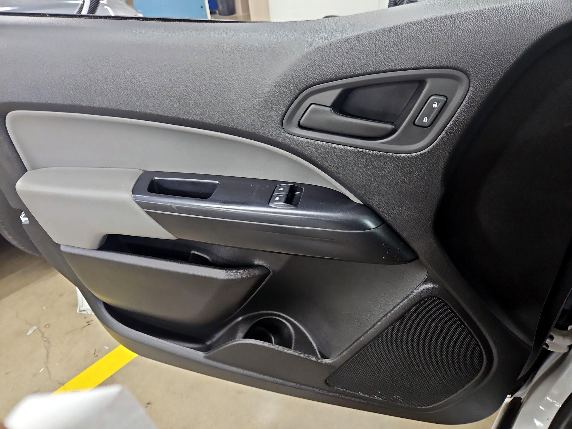 Thumbnail: 2020 Chevrolet Colorado - 12