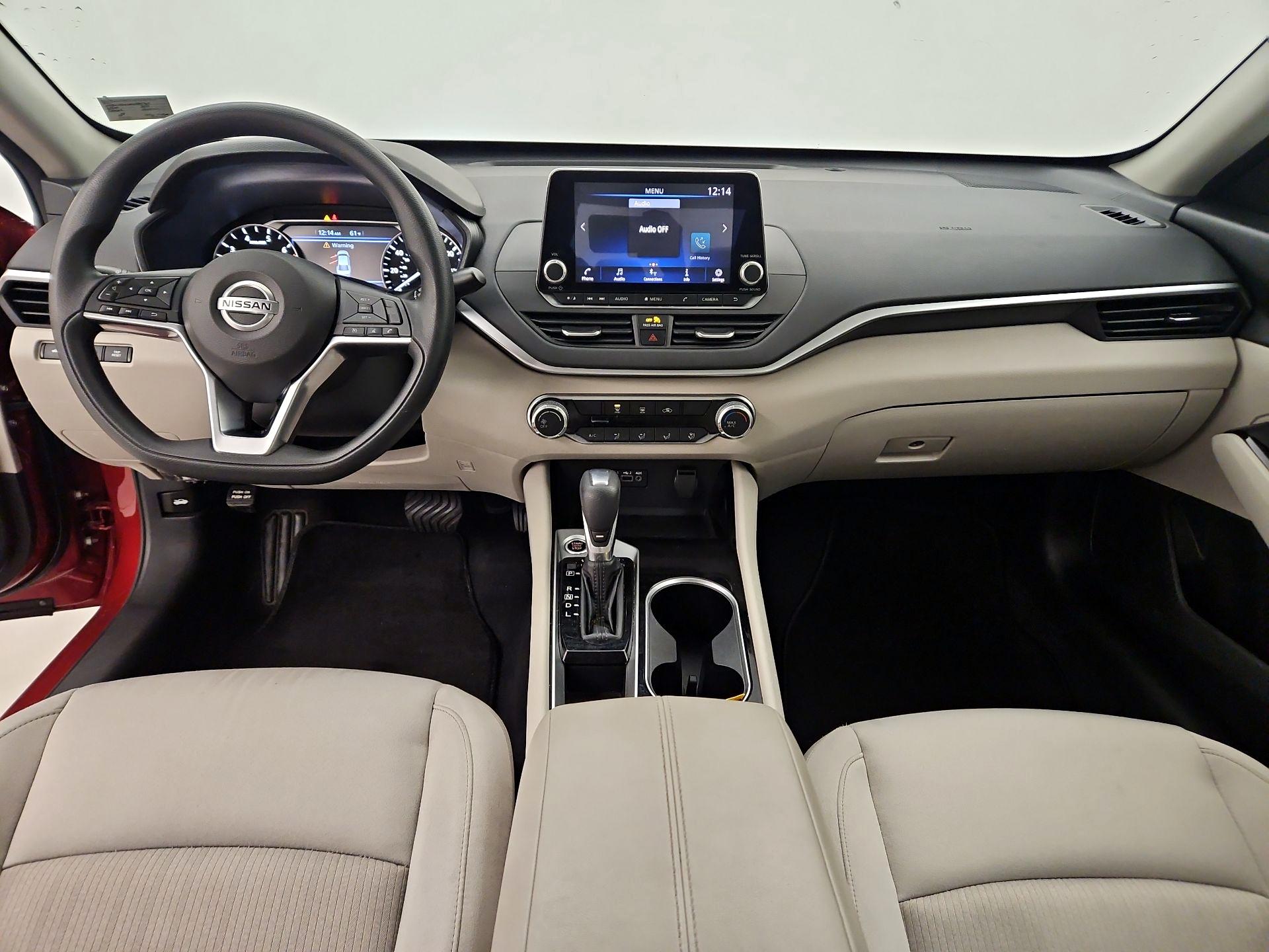 Thumbnail: 2021 Nissan Altima - 9