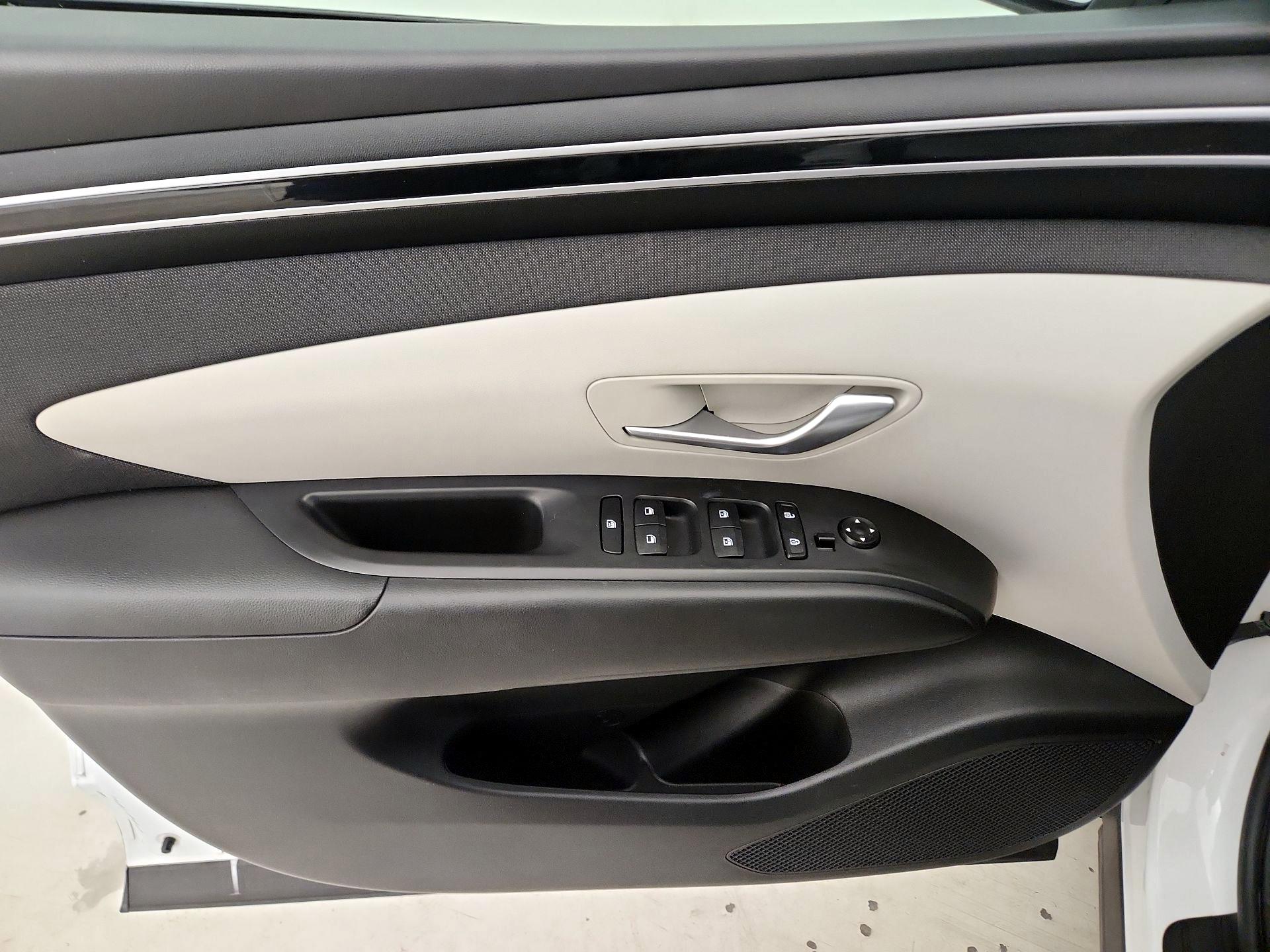 Thumbnail: 2023 Hyundai Tucson - 12