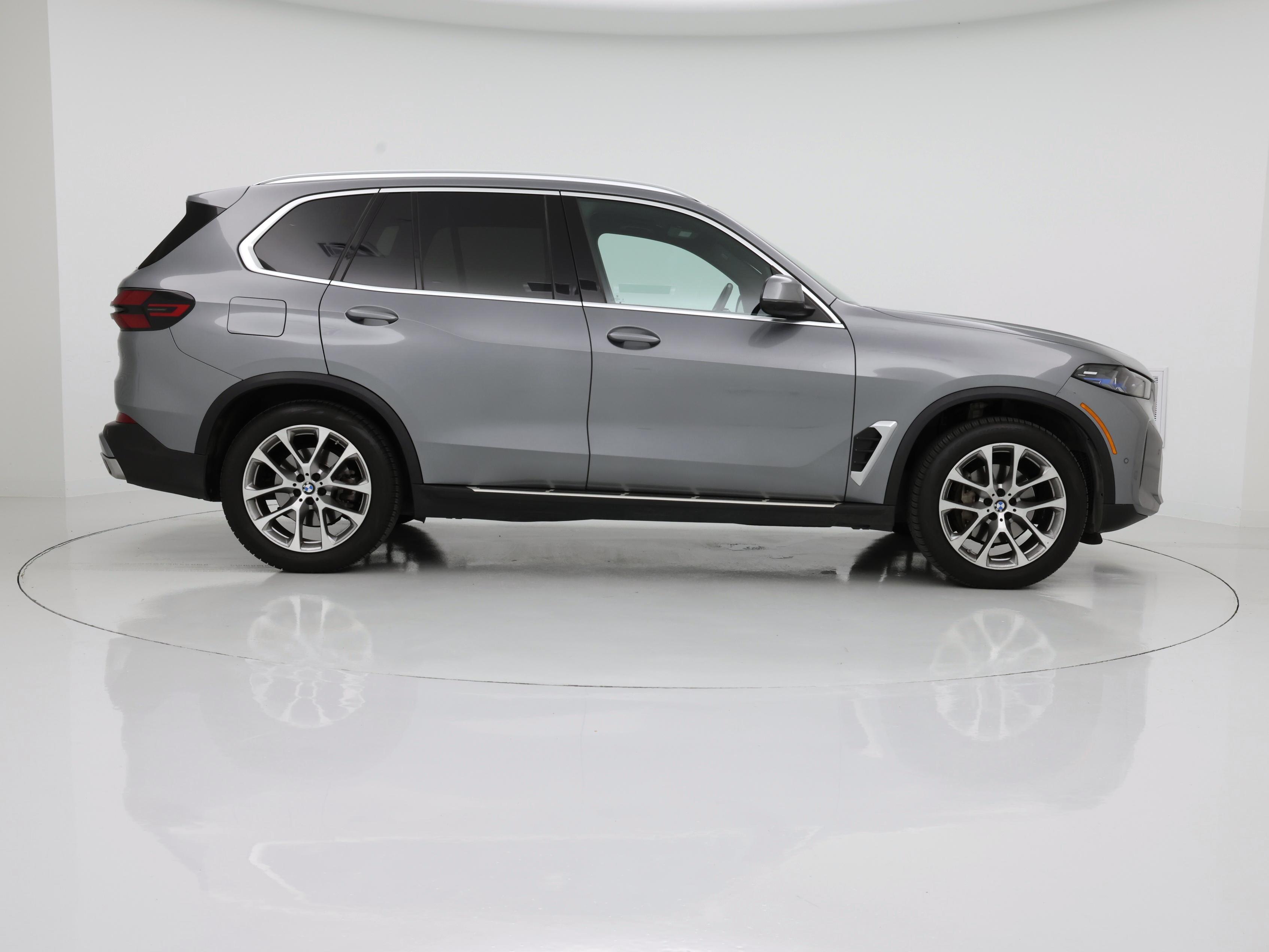 Thumbnail: 2024 BMW X5 - 7