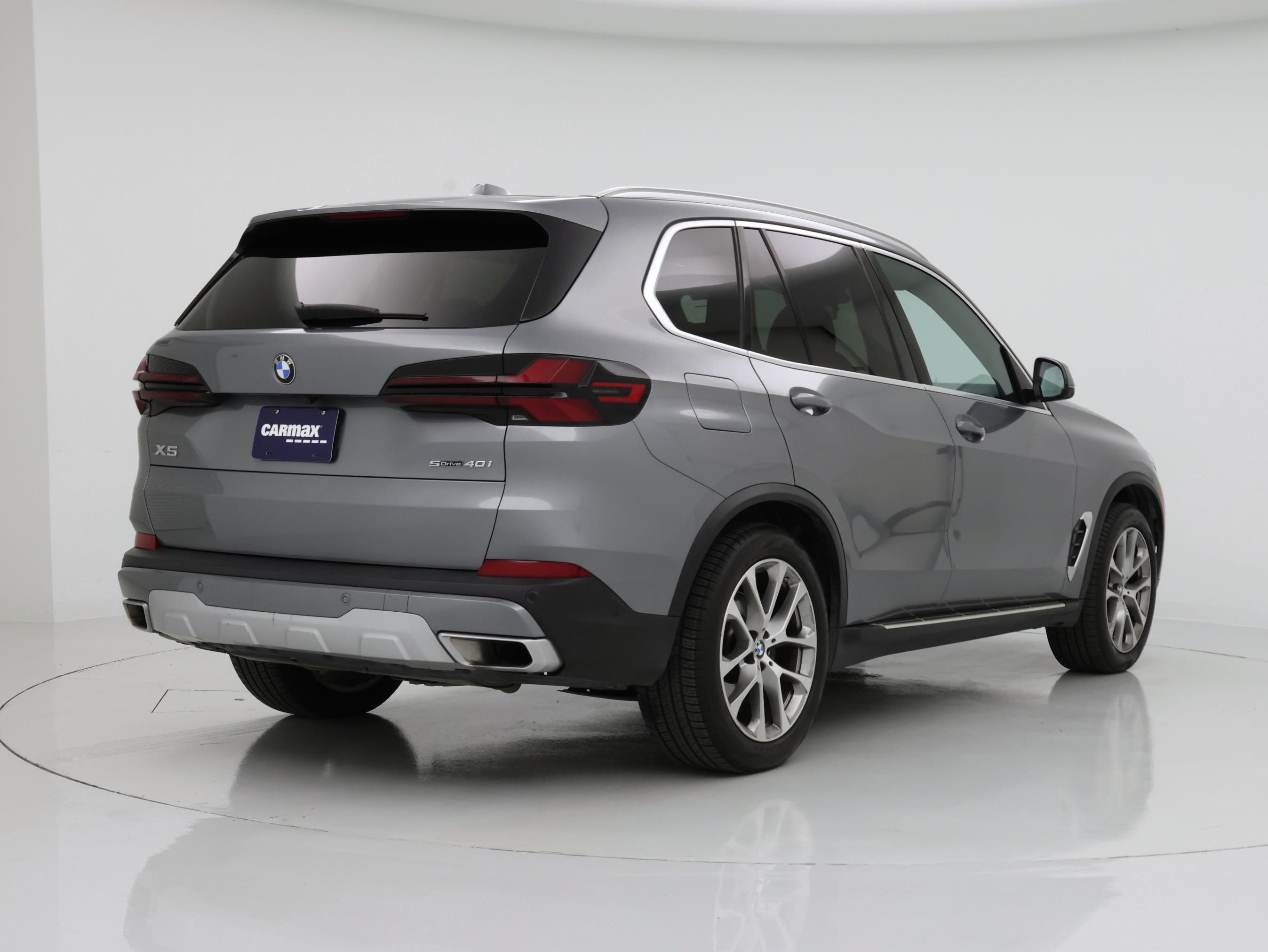 Thumbnail: 2024 BMW X5 - 8