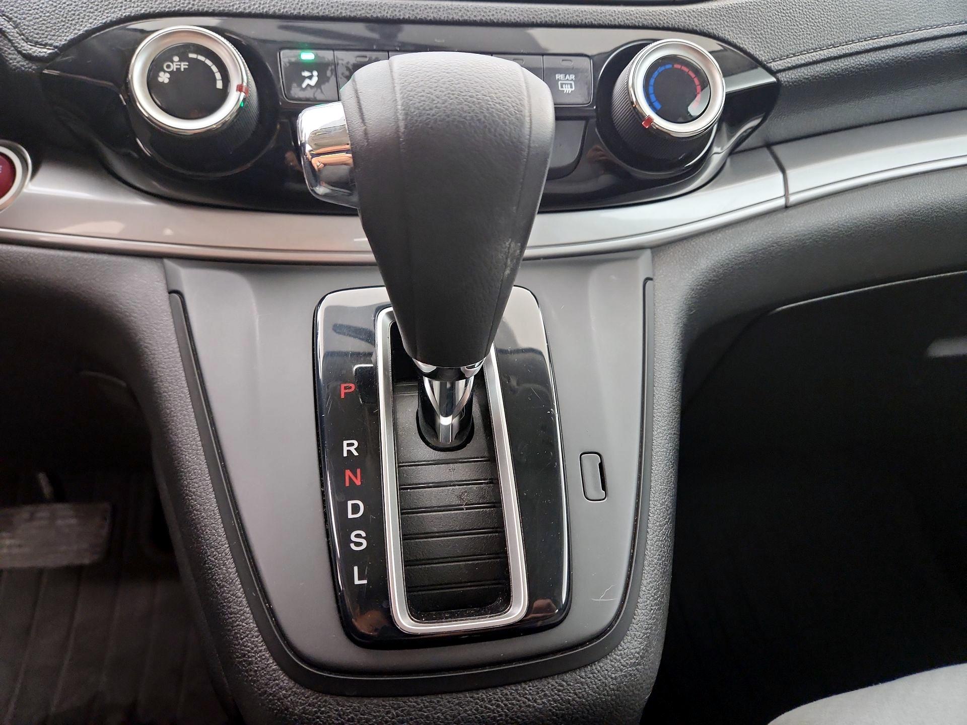 Thumbnail: 2015 Honda CR-V - 17