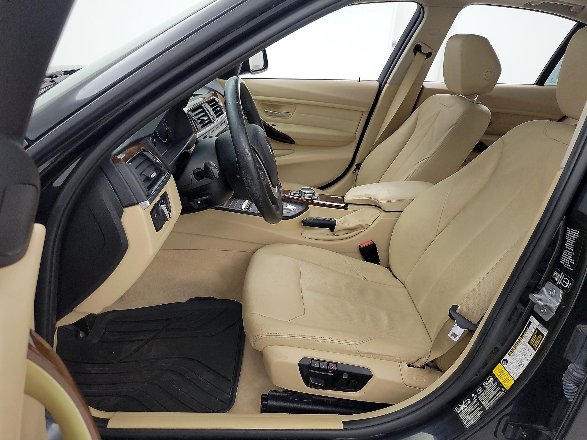 Thumbnail: 2014 BMW 3 Series - 11