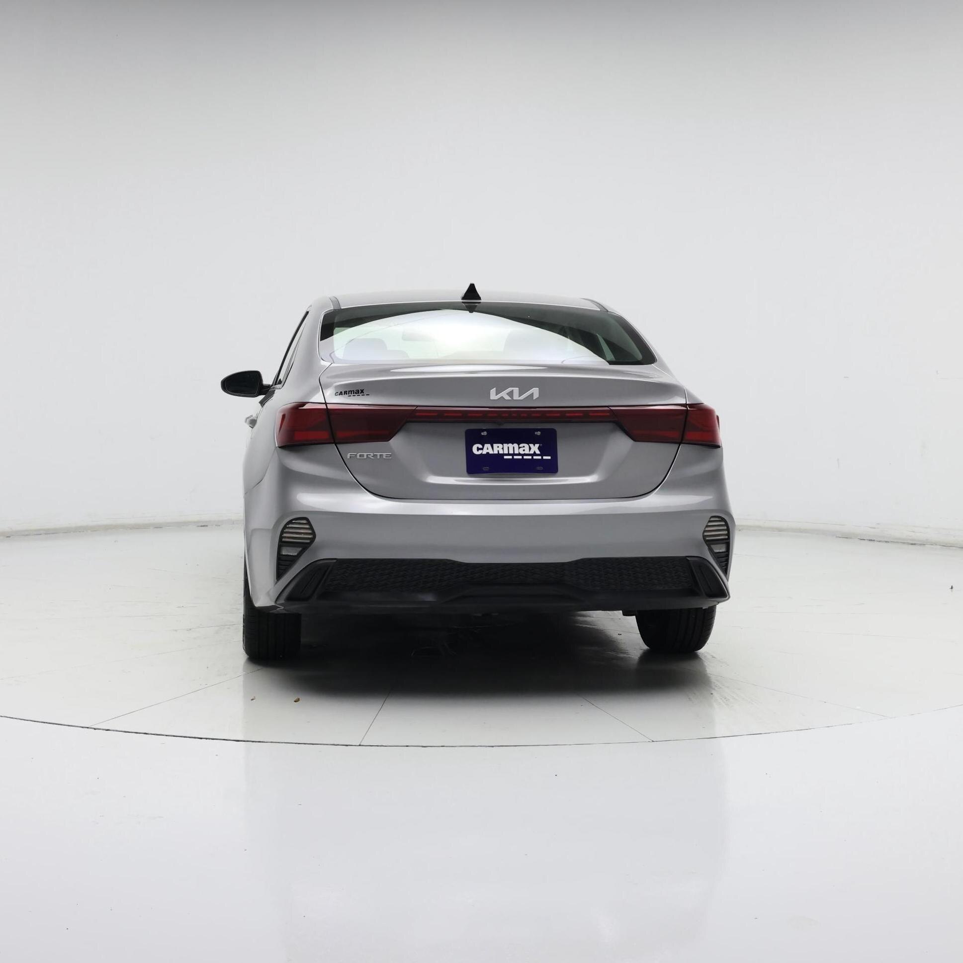 Thumbnail: 2023 Kia Forte - 6