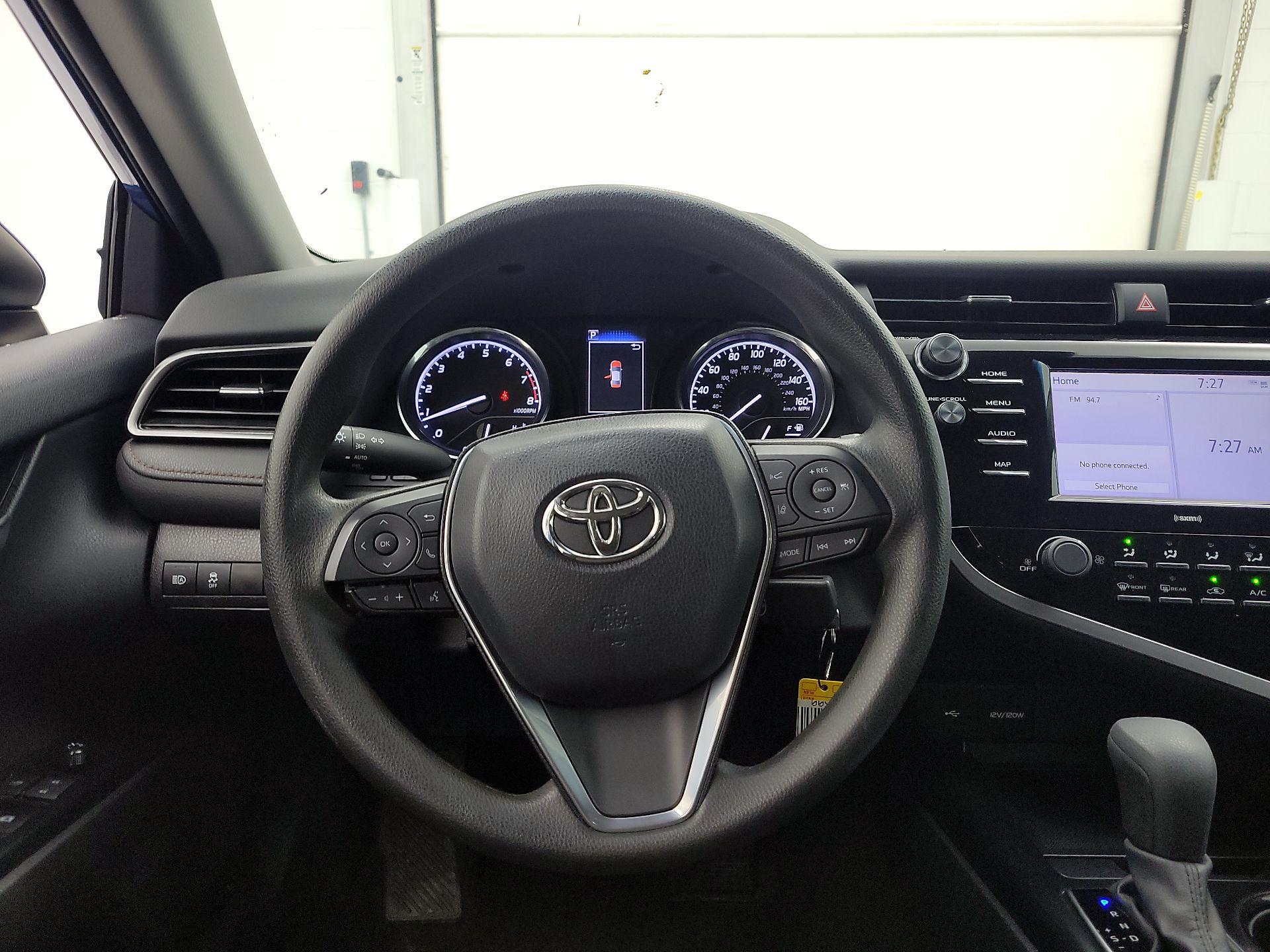Thumbnail: 2020 Toyota Camry - 10