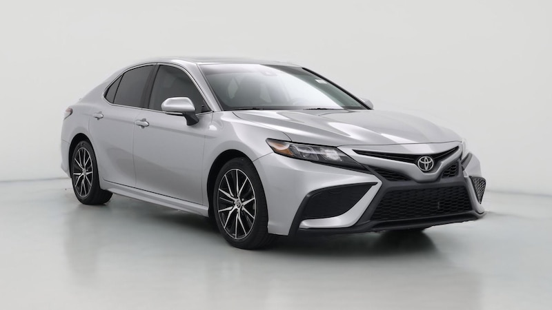 2021 Toyota Camry SE Hero Image