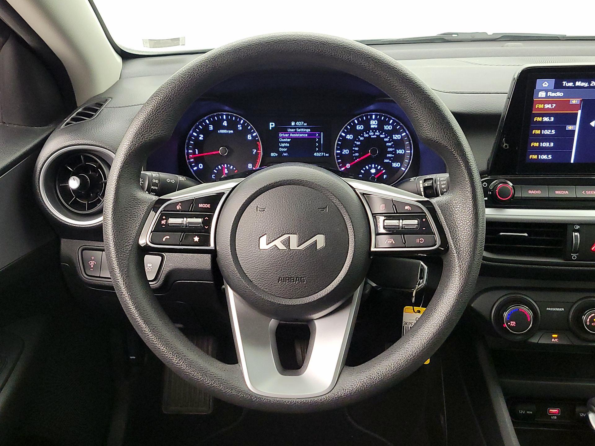 Thumbnail: 2023 Kia Forte - 10