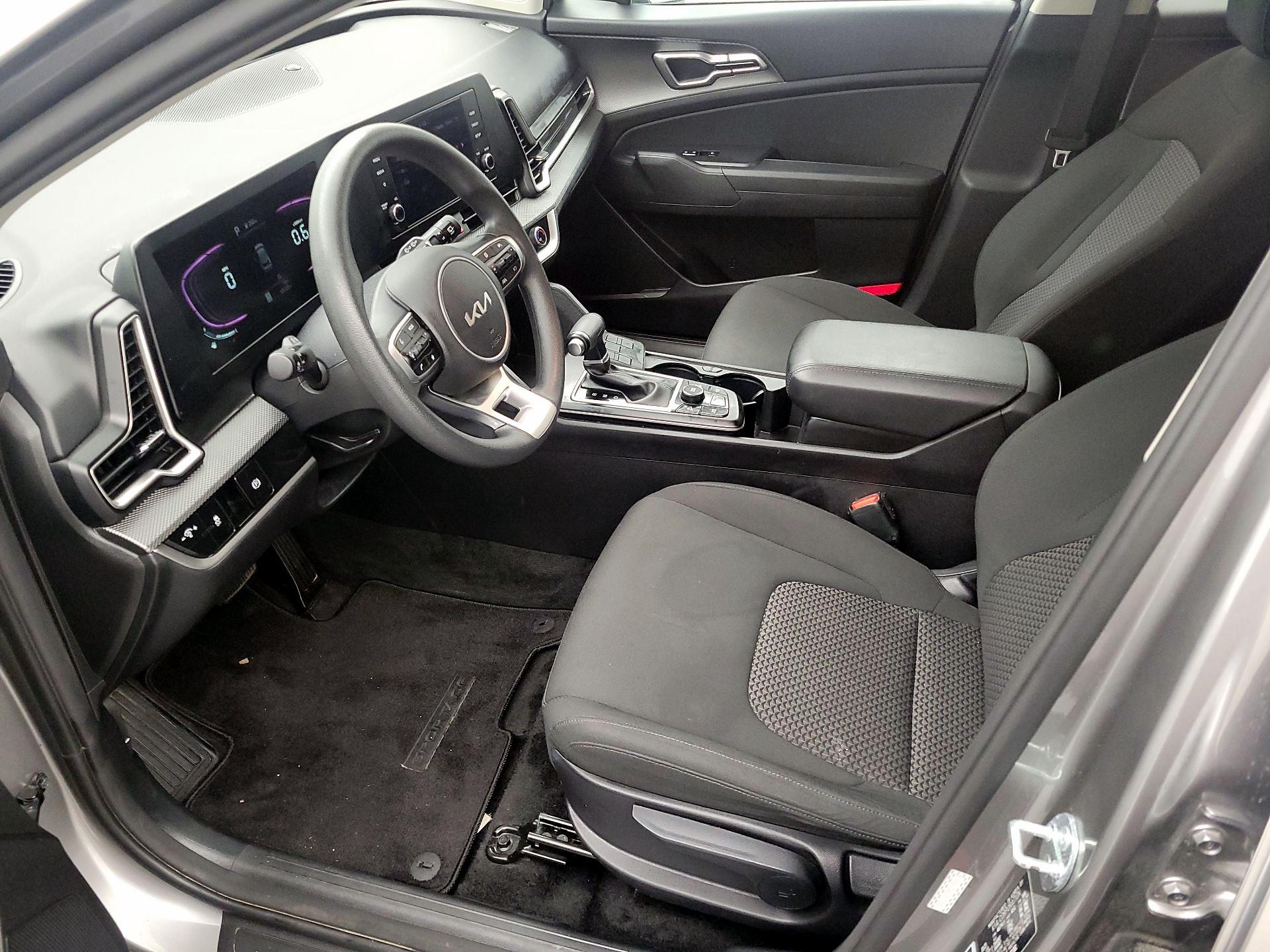 Thumbnail: 2023 Kia Sportage - 11