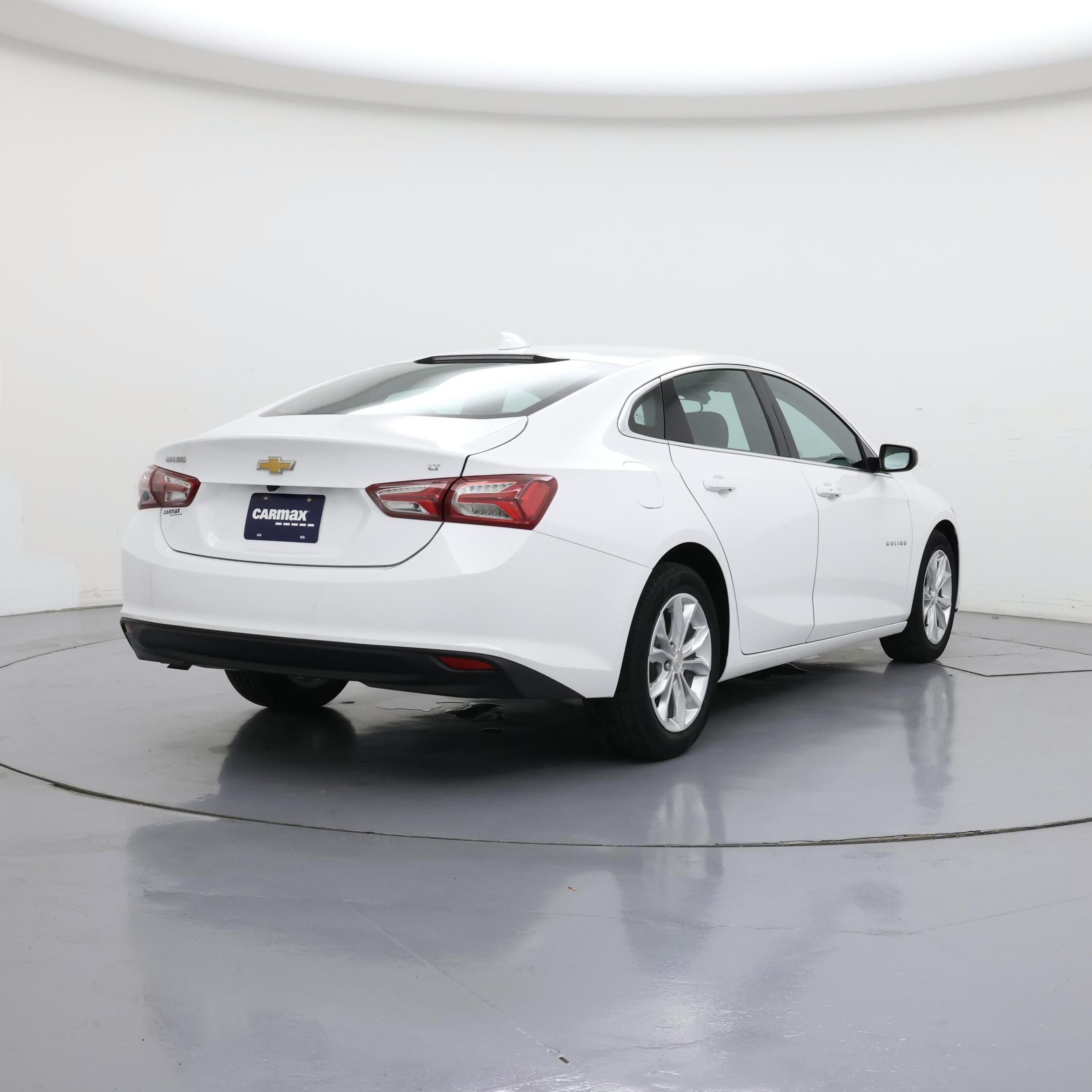 Thumbnail: 2022 Chevrolet Malibu - 8