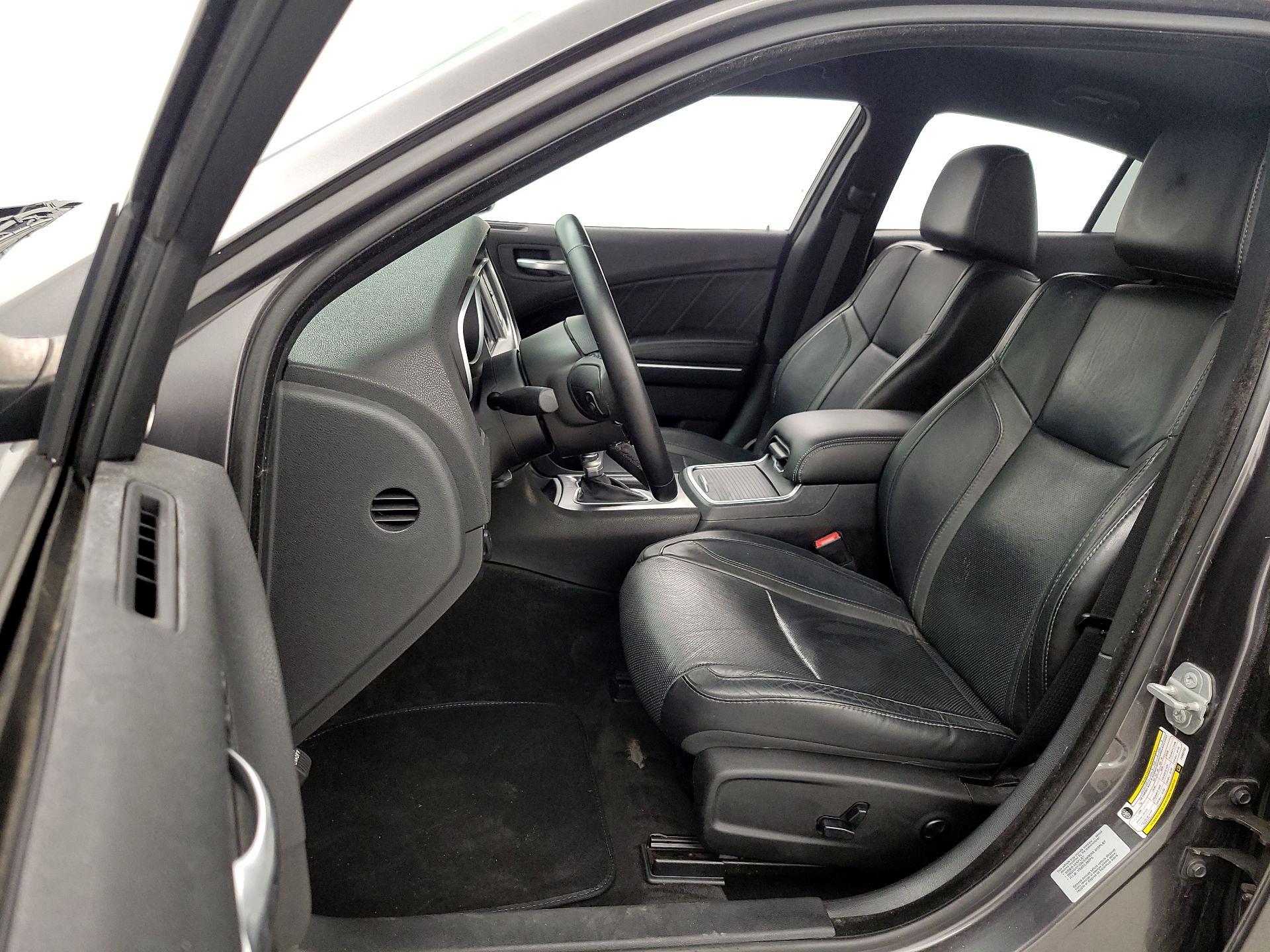 Thumbnail: 2015 Dodge Charger - 11
