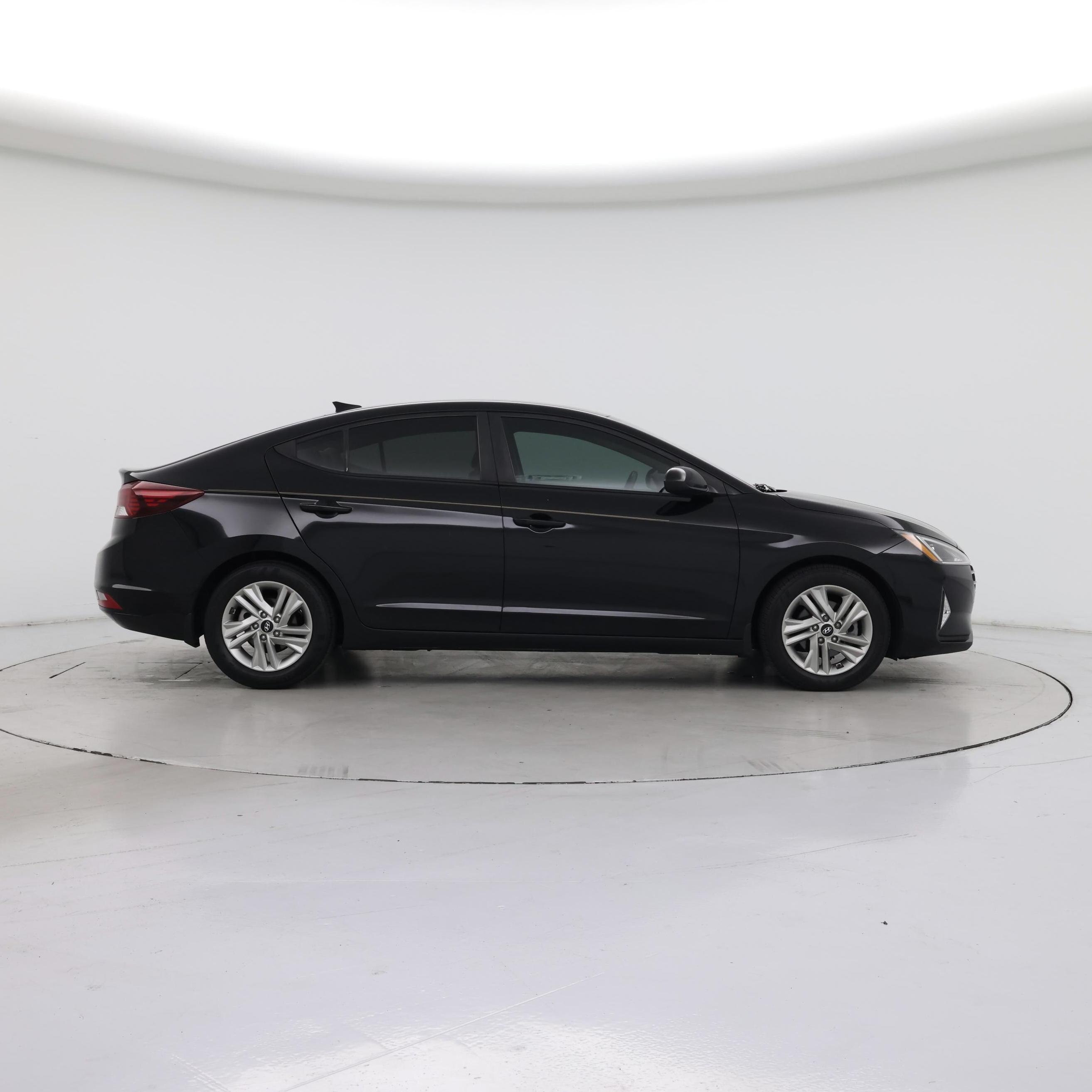 Thumbnail: 2020 Hyundai Elantra - 7