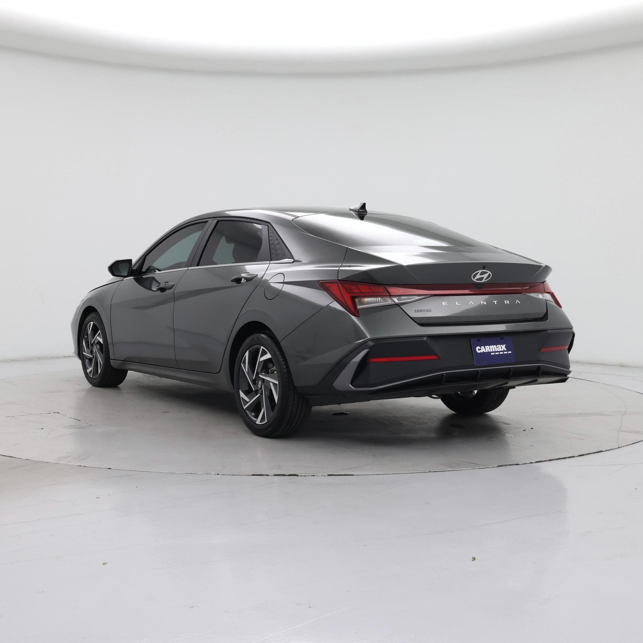 Thumbnail: 2024 Hyundai Elantra - 2