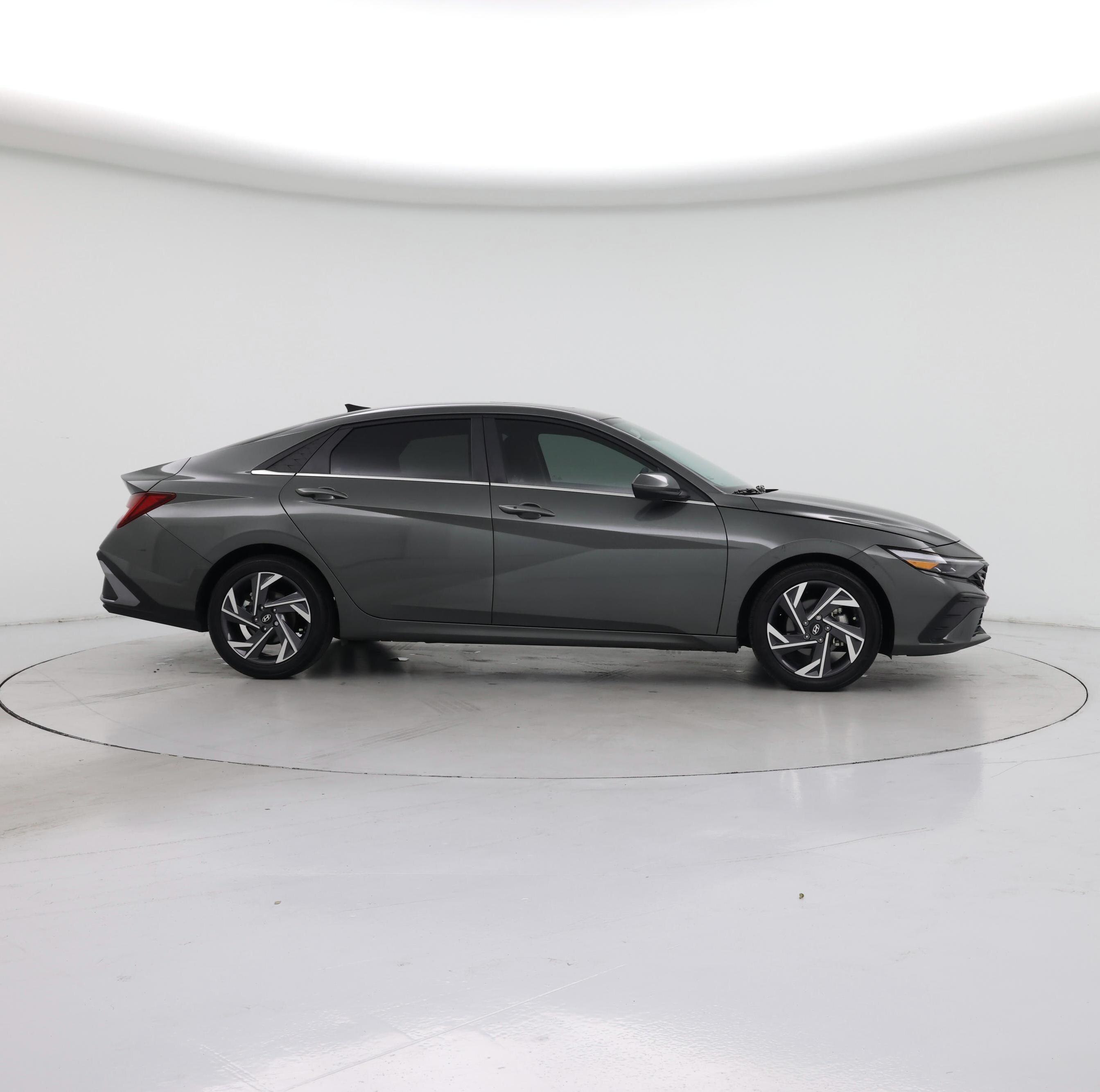 Thumbnail: 2024 Hyundai Elantra - 7