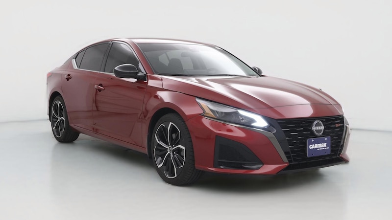 2023 Nissan Altima SR Hero Image