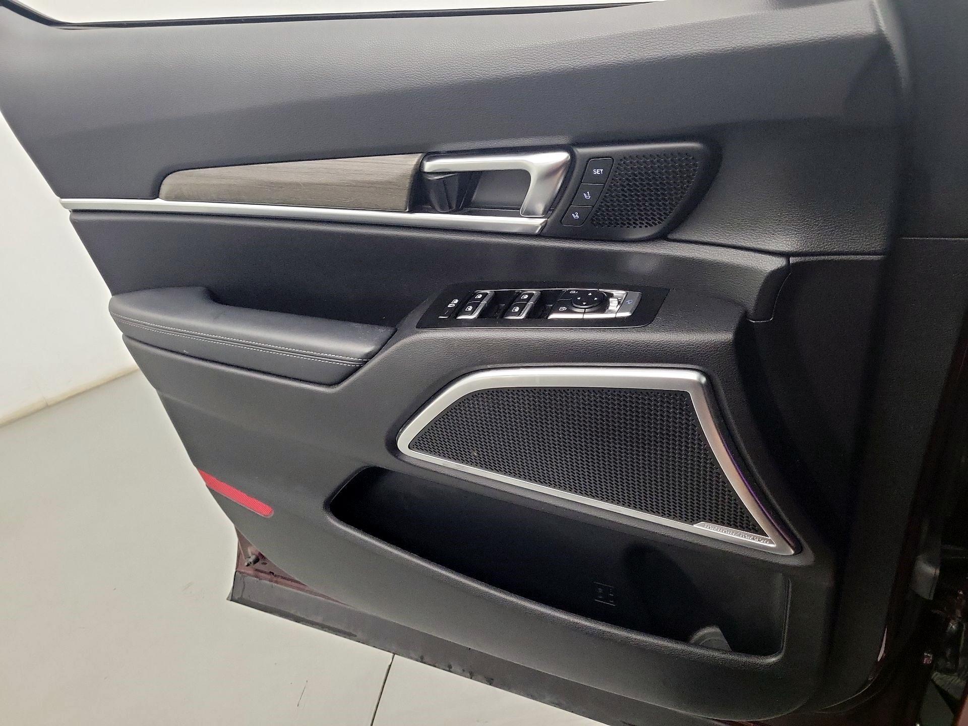 Thumbnail: 2021 Kia Telluride - 10