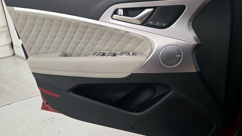 2022 Genesis G70 3.3T 12