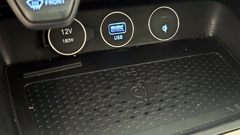 2022 Genesis G70 3.3T 19
