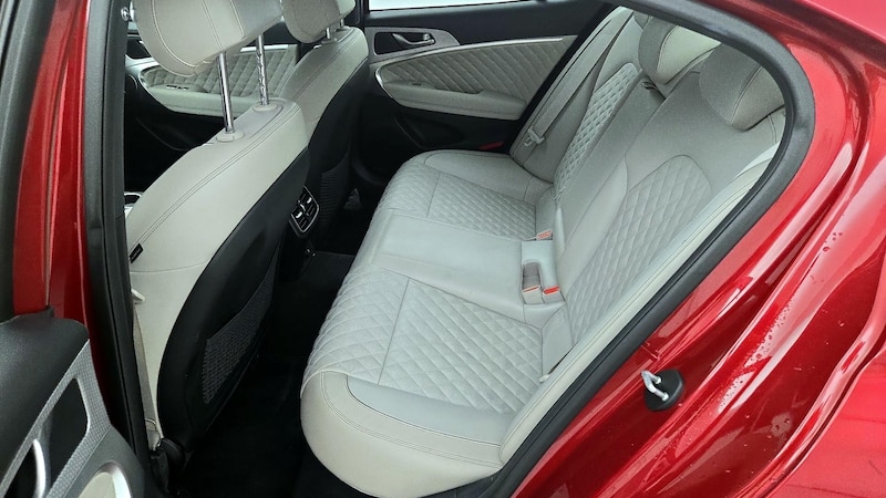2022 Genesis G70 3.3T 21