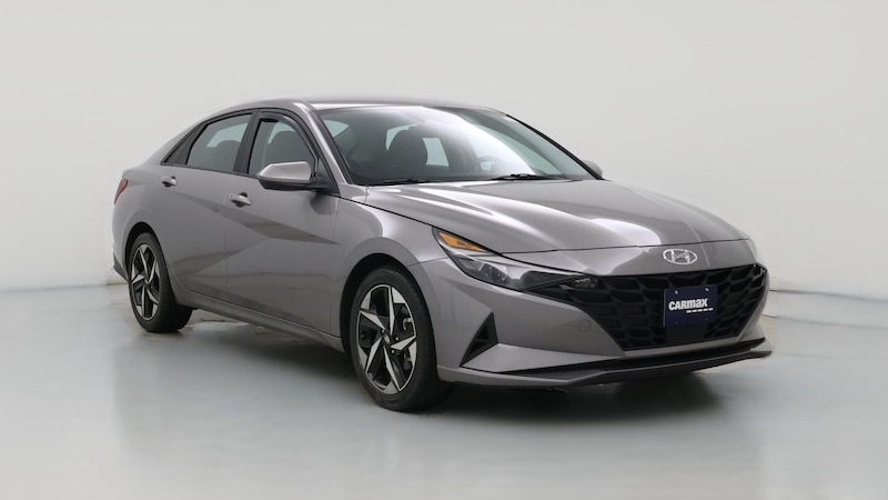 2023 Hyundai Elantra SEL Hero Image