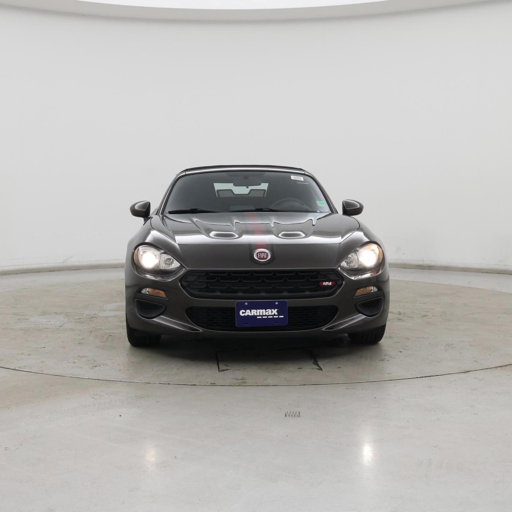 Thumbnail: 2017 Fiat 124 Spider - 5