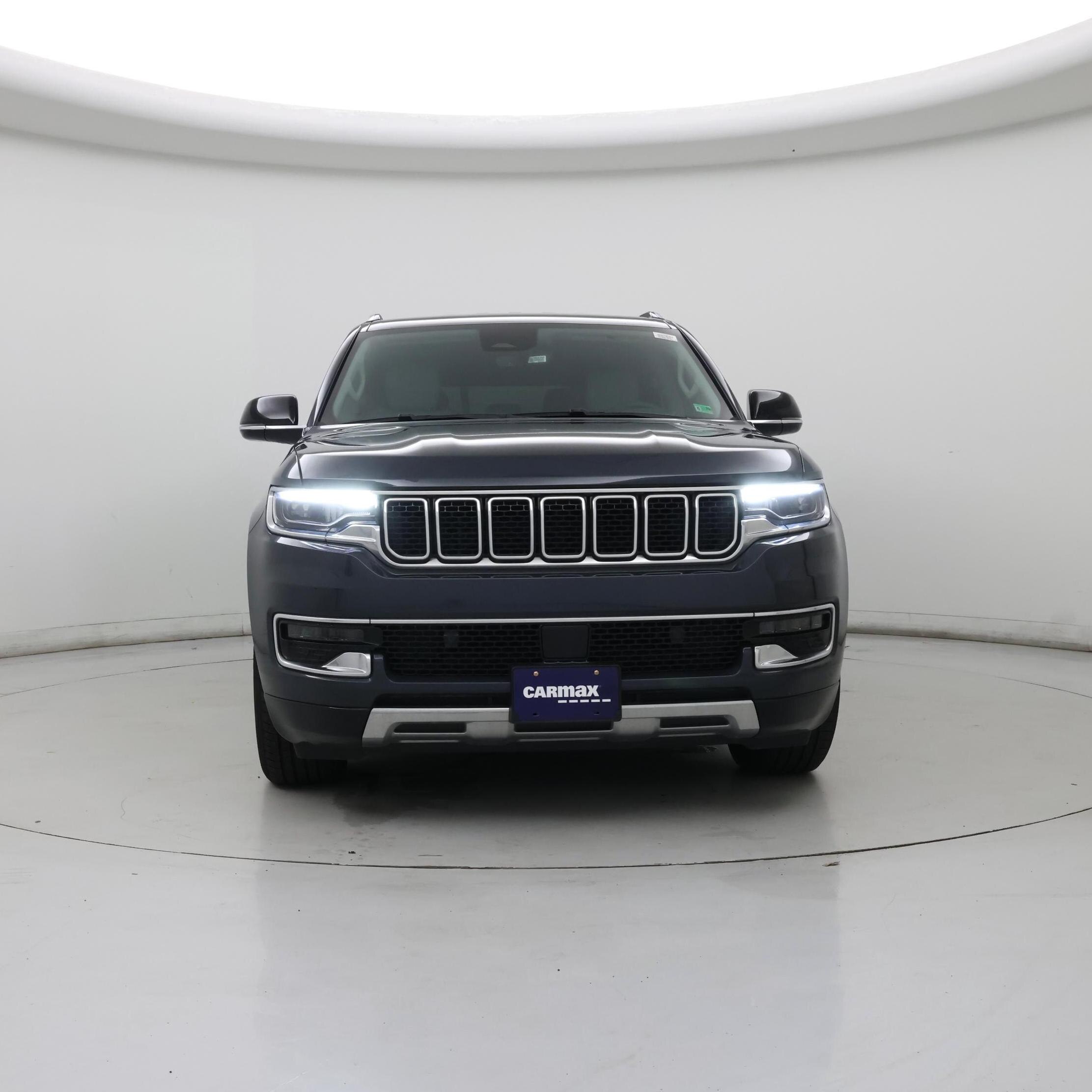 Thumbnail: 2023 Jeep Wagoneer - 5