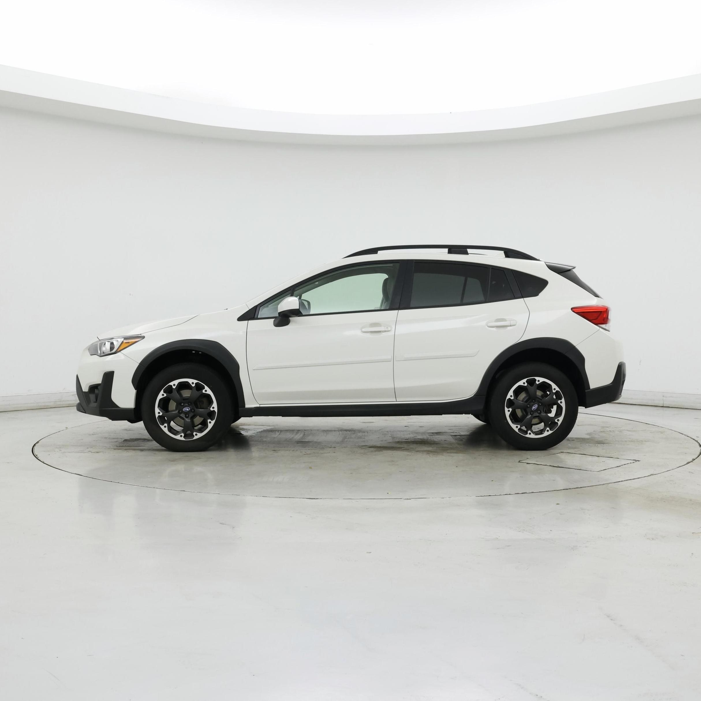 Thumbnail: 2021 Subaru Crosstrek - 3