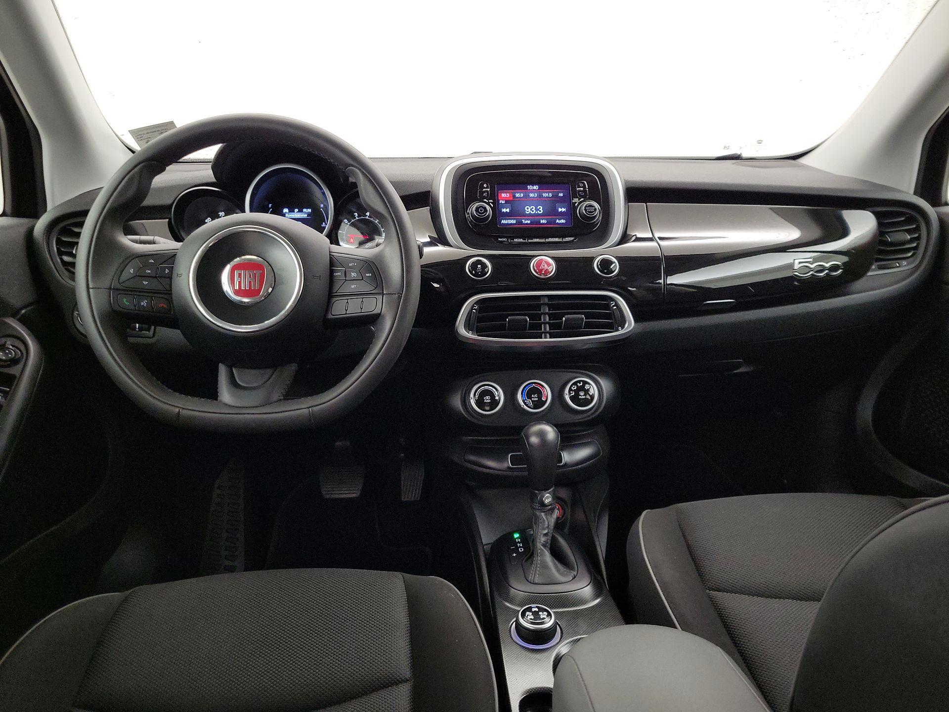 Thumbnail: 2016 Fiat 500X - 9