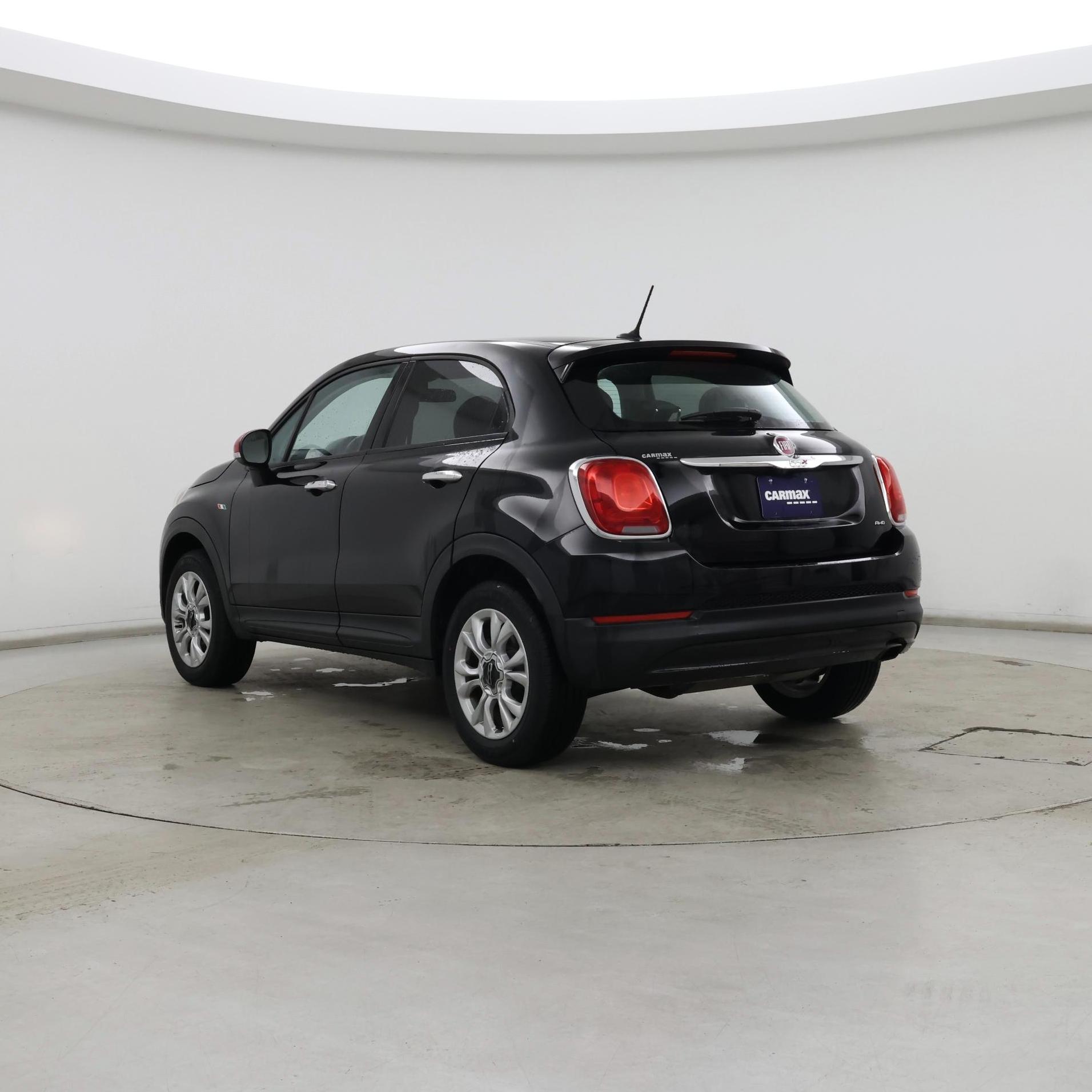 Thumbnail: 2016 Fiat 500X - 2