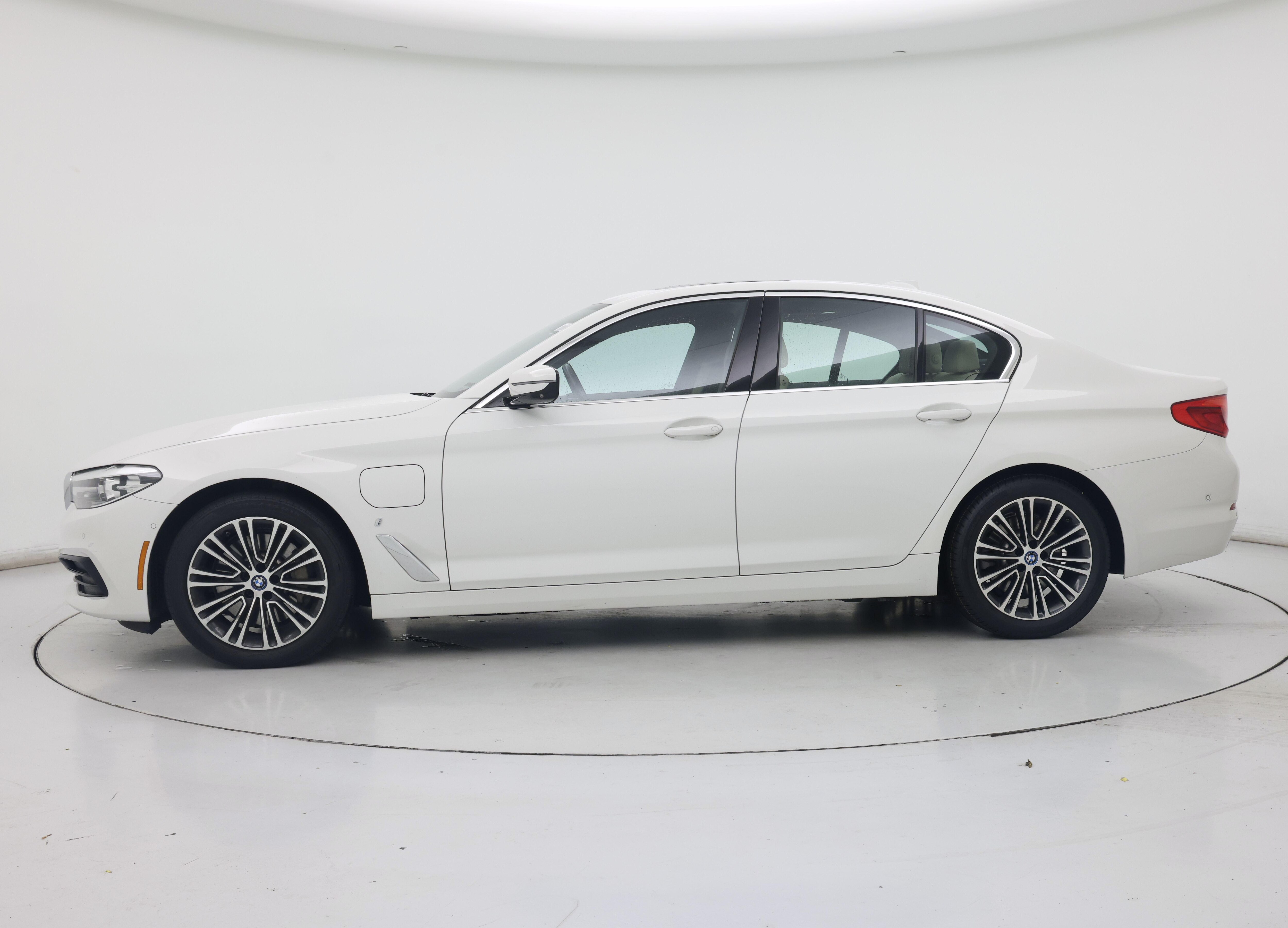 Thumbnail: 2019 BMW 5 Series - 3