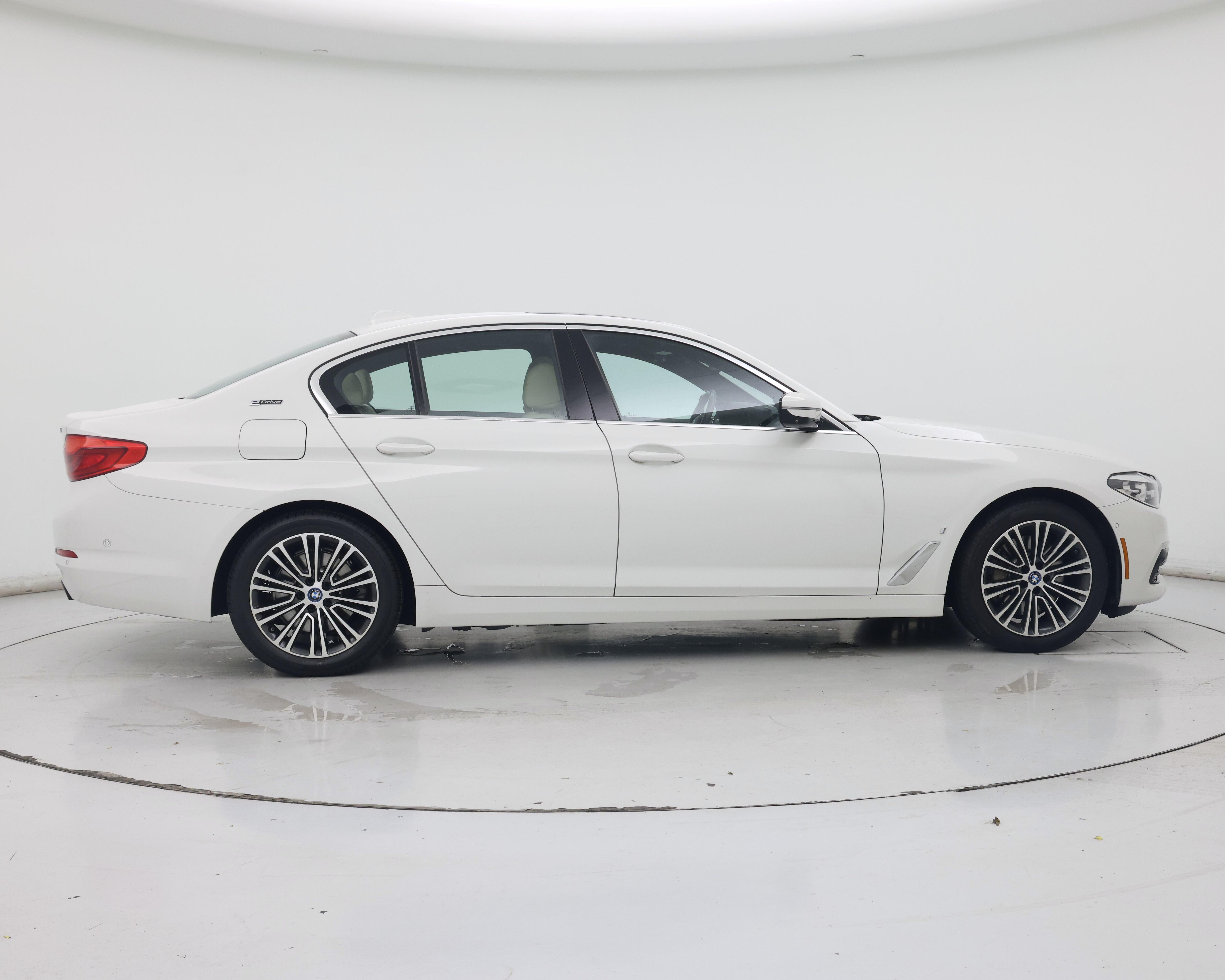 Thumbnail: 2019 BMW 5 Series - 7