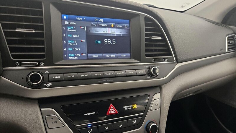2017 Hyundai Elantra SE 15